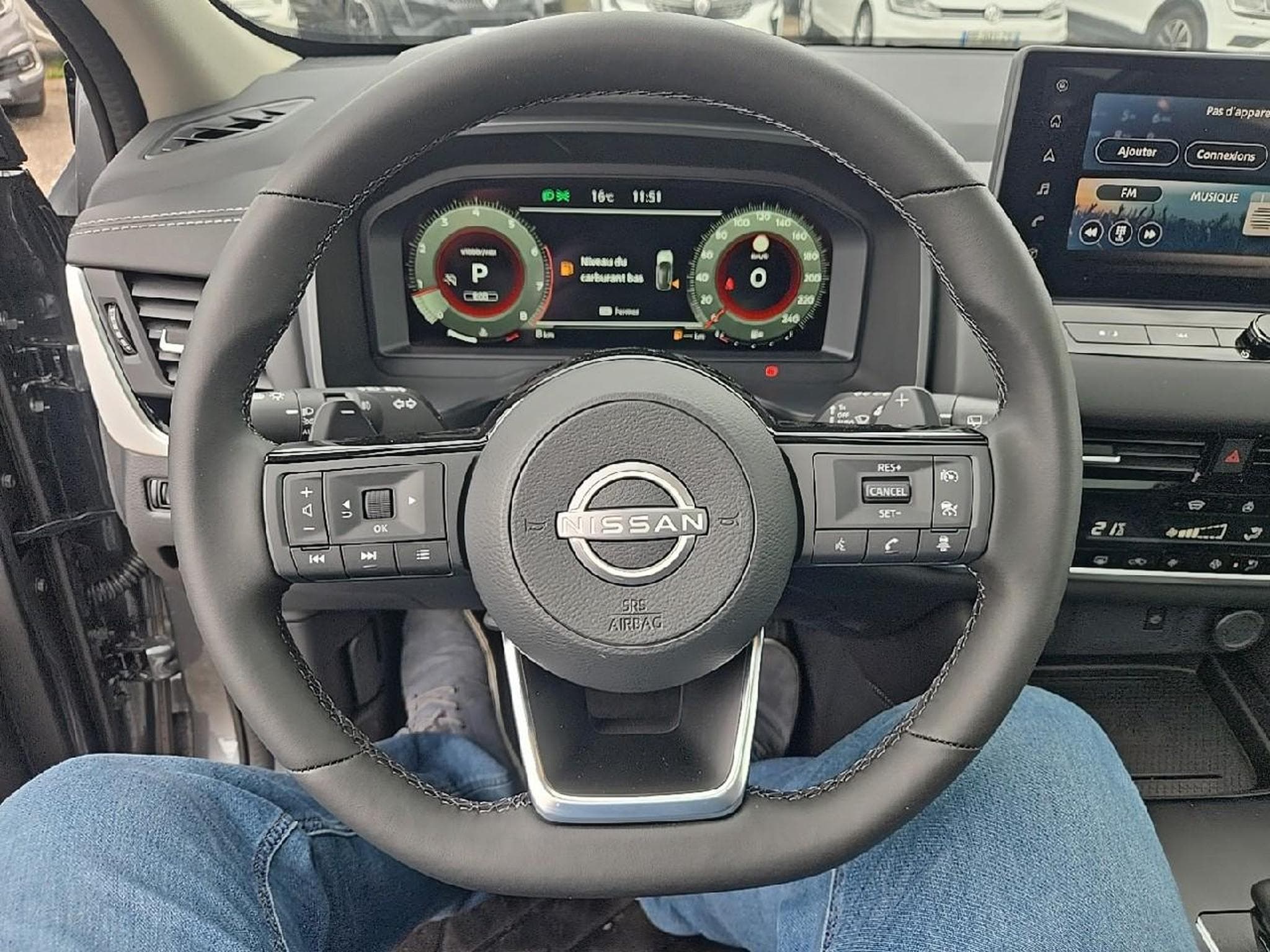 Nissan QASHQAI 1.3 MILD HYBRID 158 N-CONNECTA XTRONIC (2023) - Photo 17
