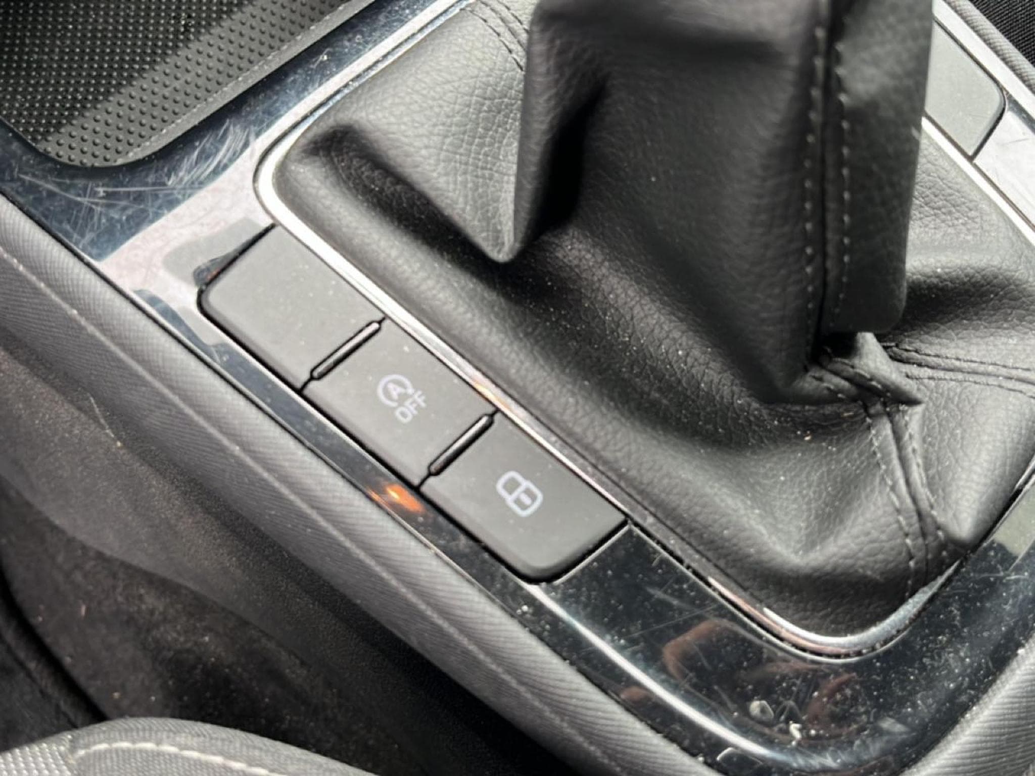 Skoda FABIA 1.0 TSI EVO2 95 SELECTION (2025) - Photo 16