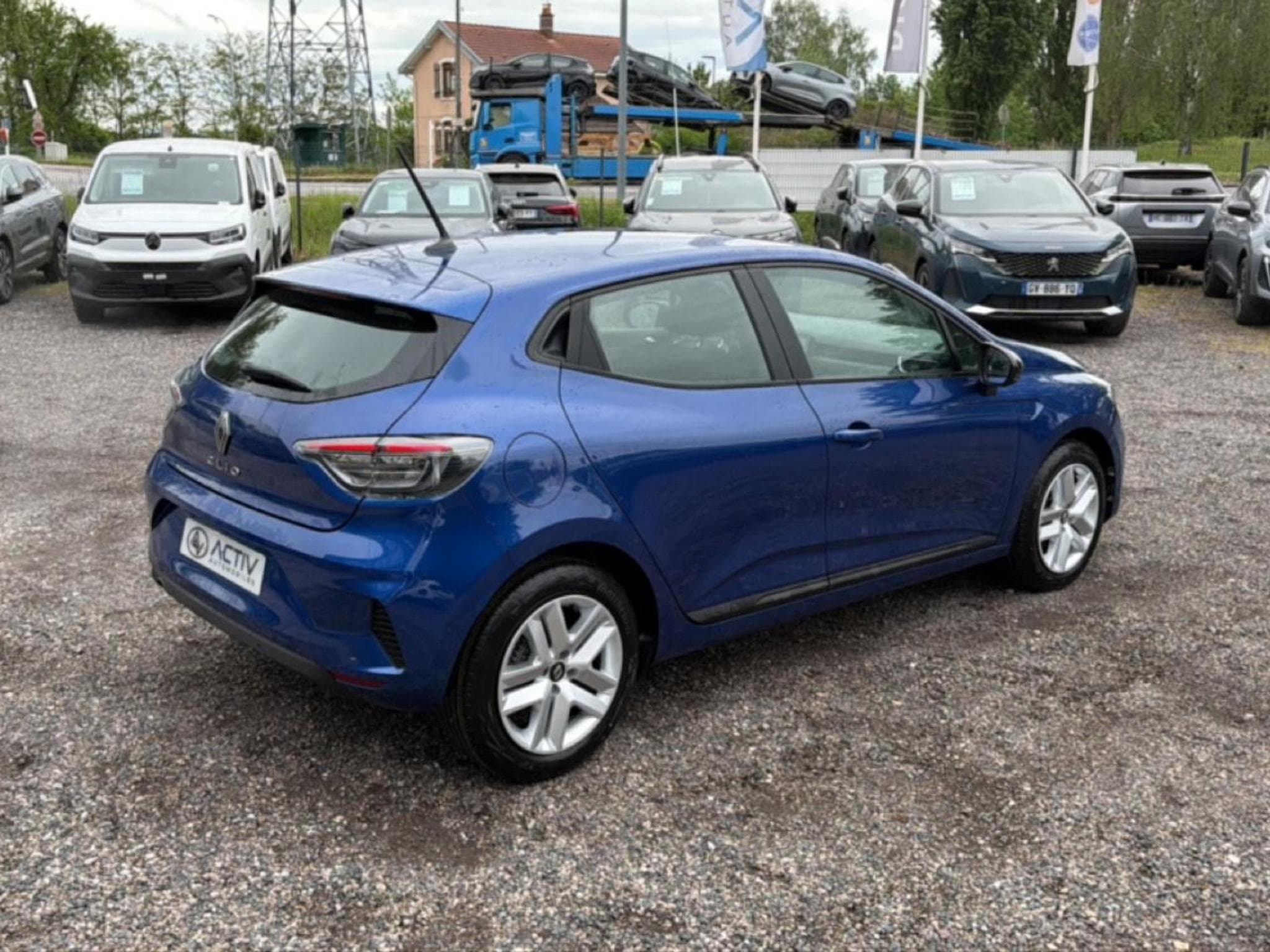 Renault CLIO V 1.0 TCE 90 EVOLUTION (2026) - Foto 5