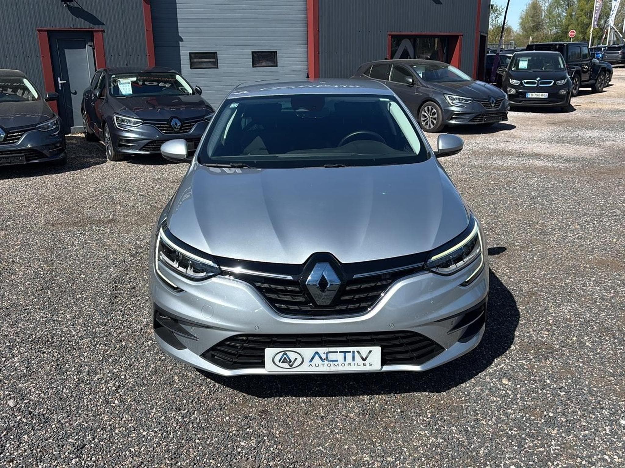 Renault MEGANE IV 1.5 BLUE DCI 115 TECHNO EDC (2023) - Foto 2