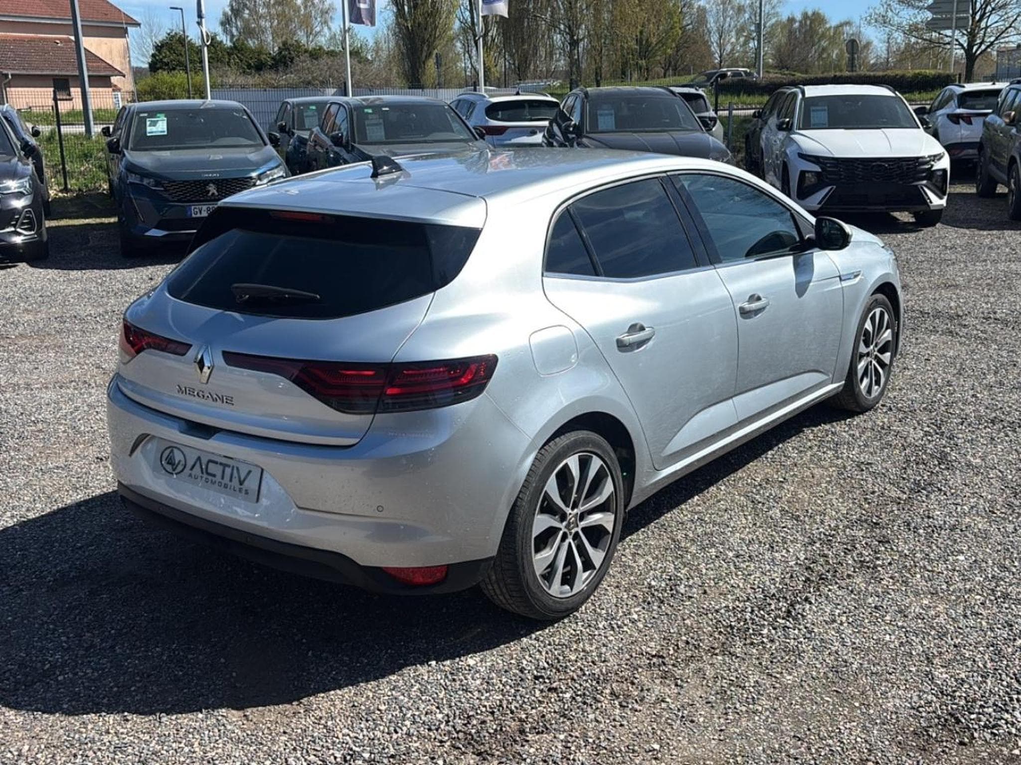 Renault MEGANE IV 1.5 BLUE DCI 115 TECHNO EDC (2023) - Foto 5
