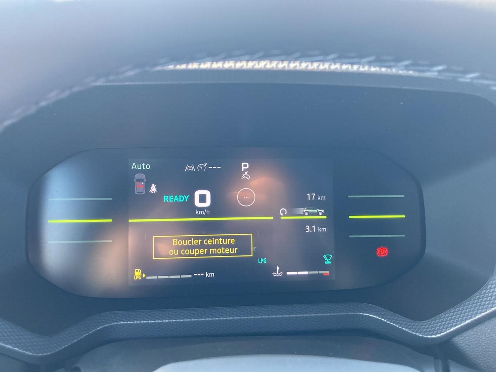 Dacia DUSTER 1.2 HYBRID-G 150 EXPRESSION 4X4 (2026) - Foto 19