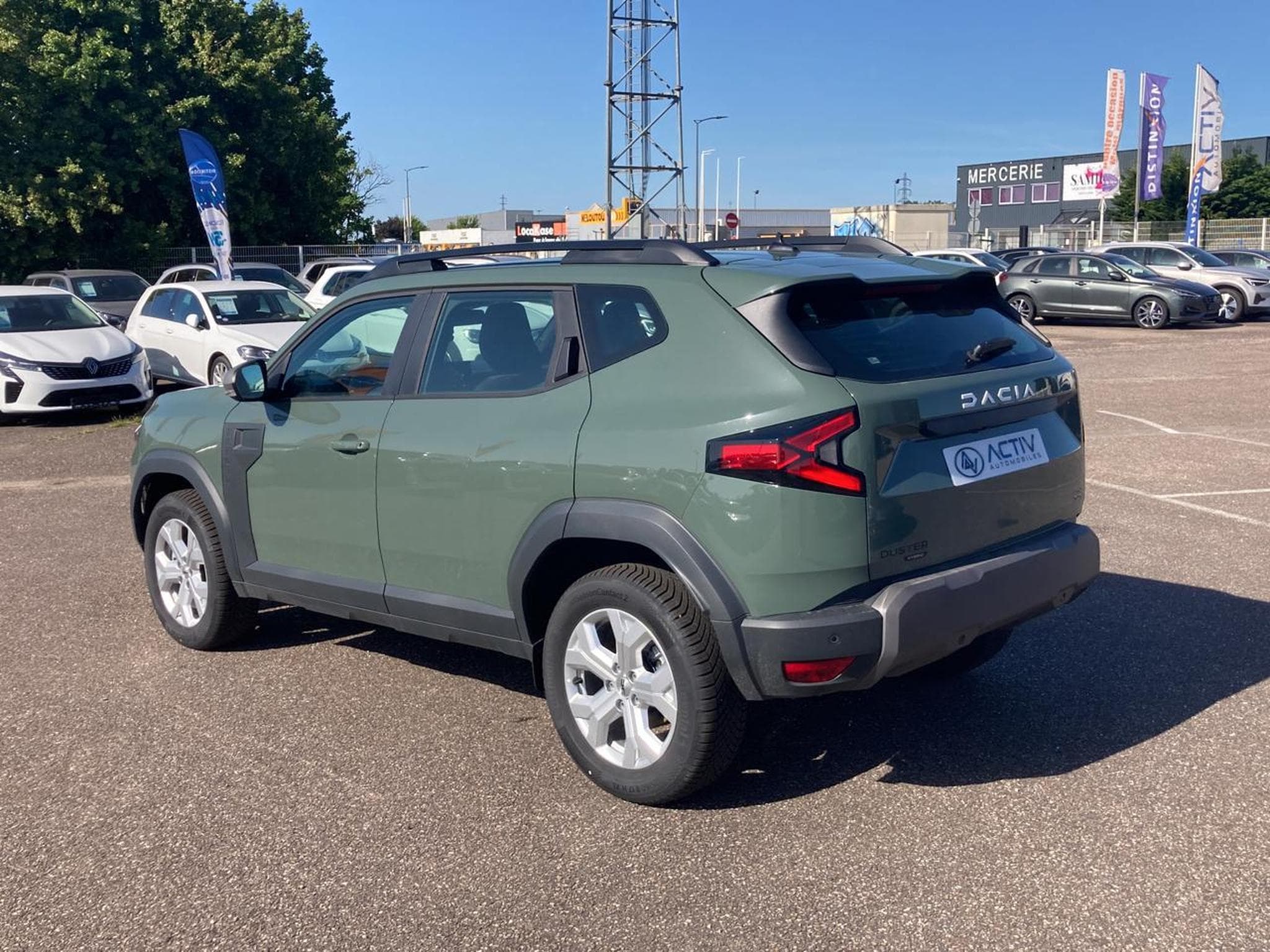 Dacia DUSTER 1.2 HYBRID-G 150 EXPRESSION 4X4 (2026) - Foto 7