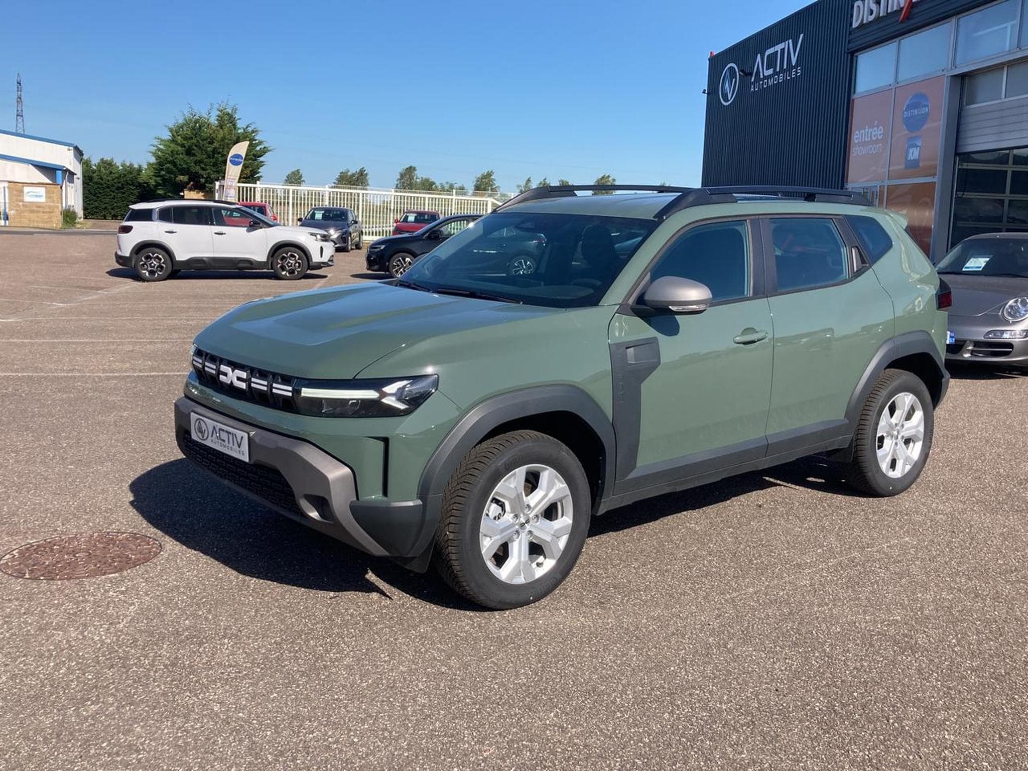Dacia DUSTER 1.2 HYBRID-G 150 EXPRESSION 4X4 (2026) - Foto 1