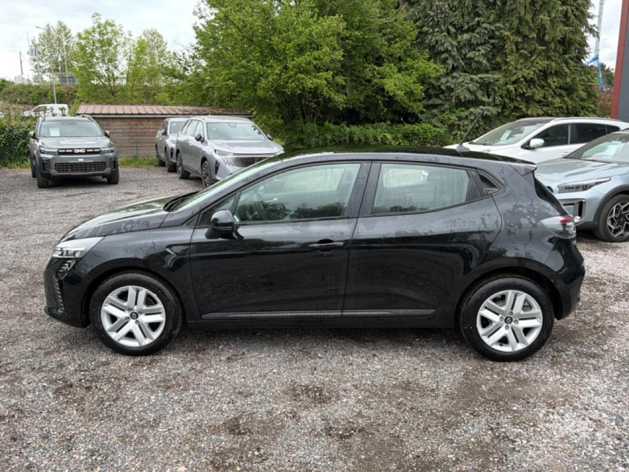 Renault CLIO V 1.0 TCE 90 EVOLUTION (2026) - Foto 8