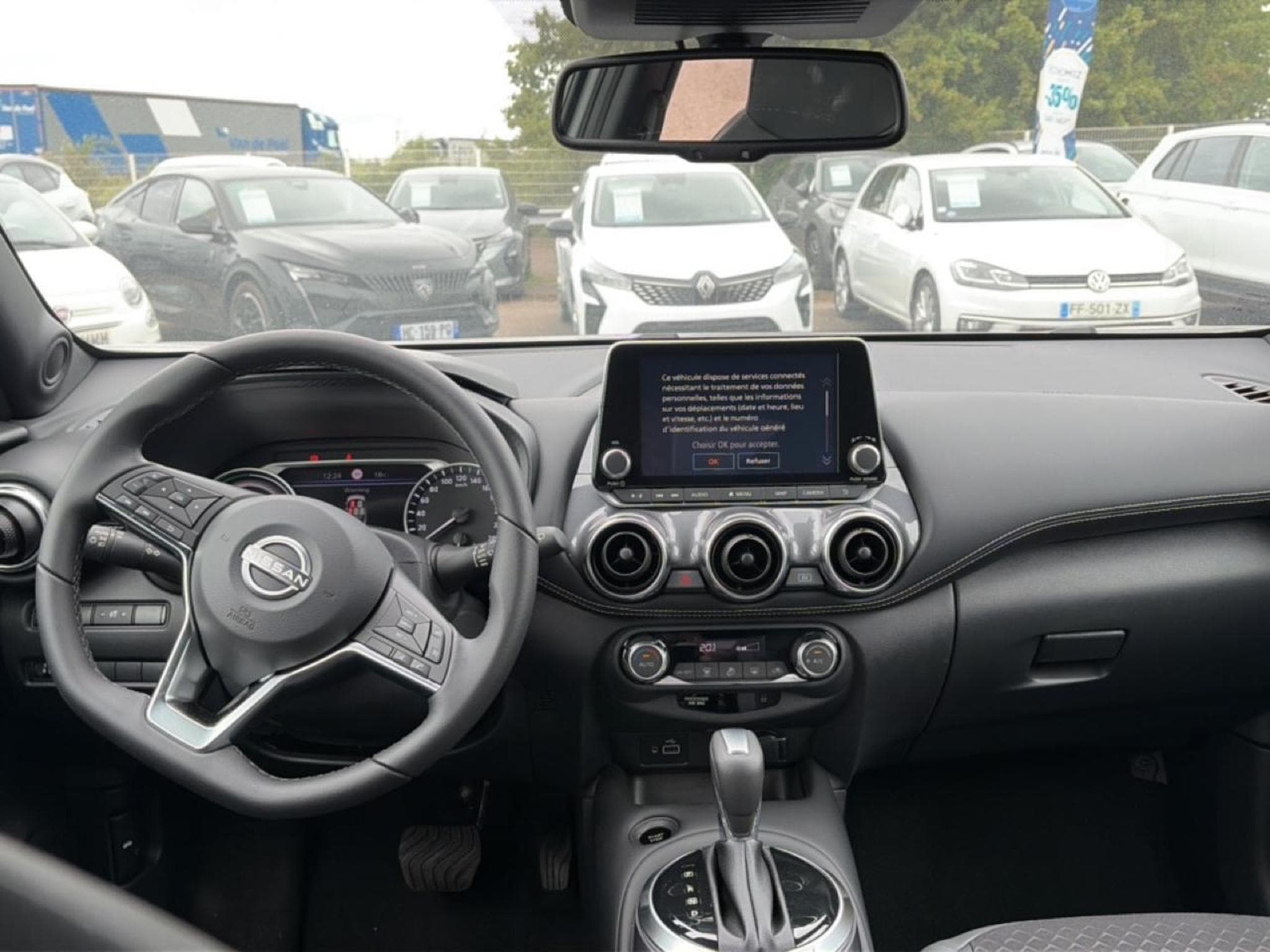 Nissan JUKE 1.6 HYBRID 143 N-CONNECTA (2023) - Photo 10