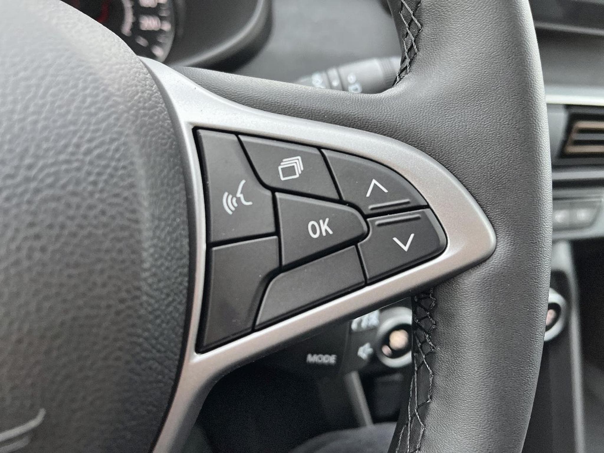 Dacia JOGGER 1.0 TCE 110 EXTREME 7 PLACES (2025) - Photo 13
