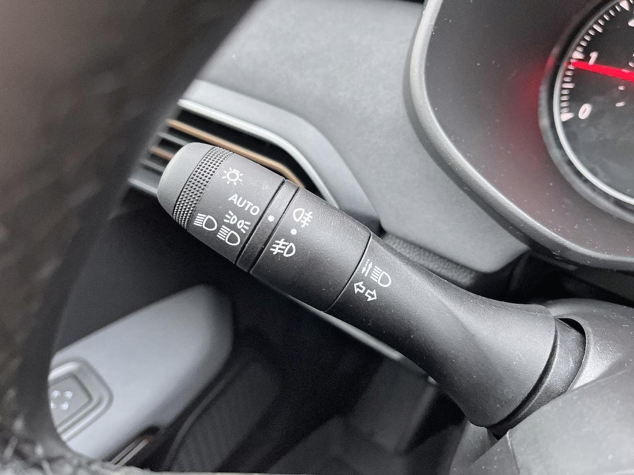 Dacia JOGGER 1.0 TCE 110 EXTREME 7 PLACES (2025) - Photo 14