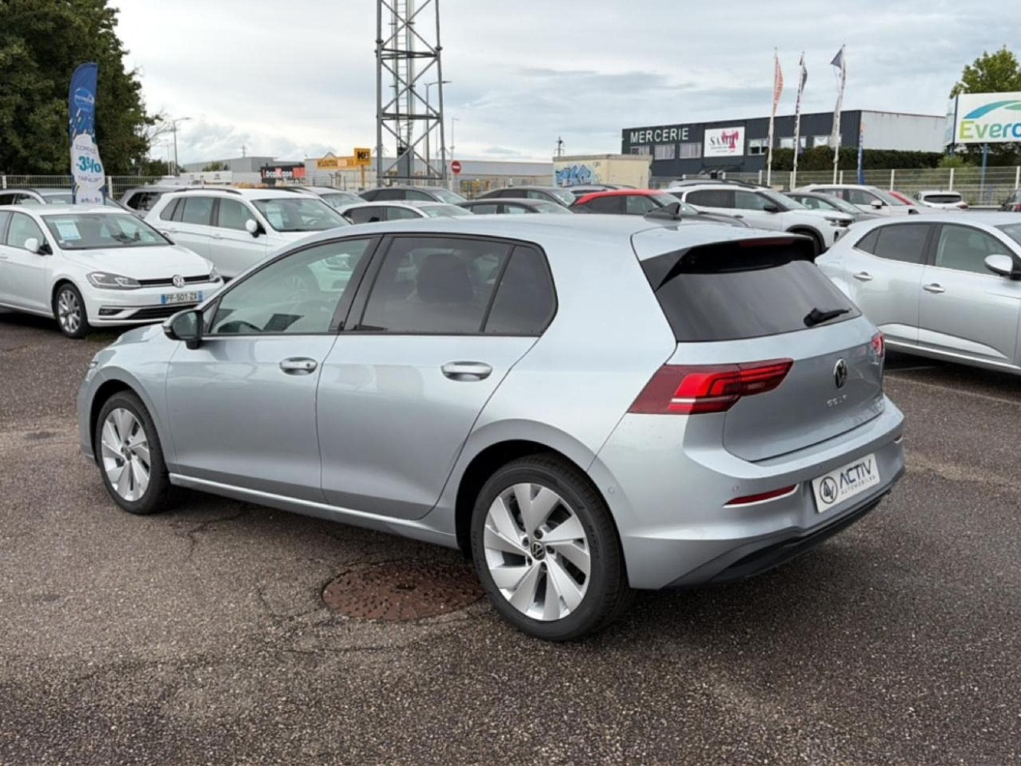 VW GOLF VIII 1.5 ETSI EVO2 116 LIFE DSG7 (2026) - Photo 7
