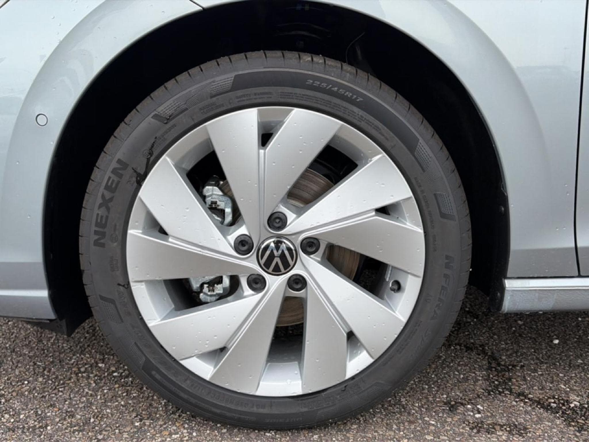 VW GOLF VIII 1.5 ETSI EVO2 116 LIFE DSG7 (2026) - Photo 9