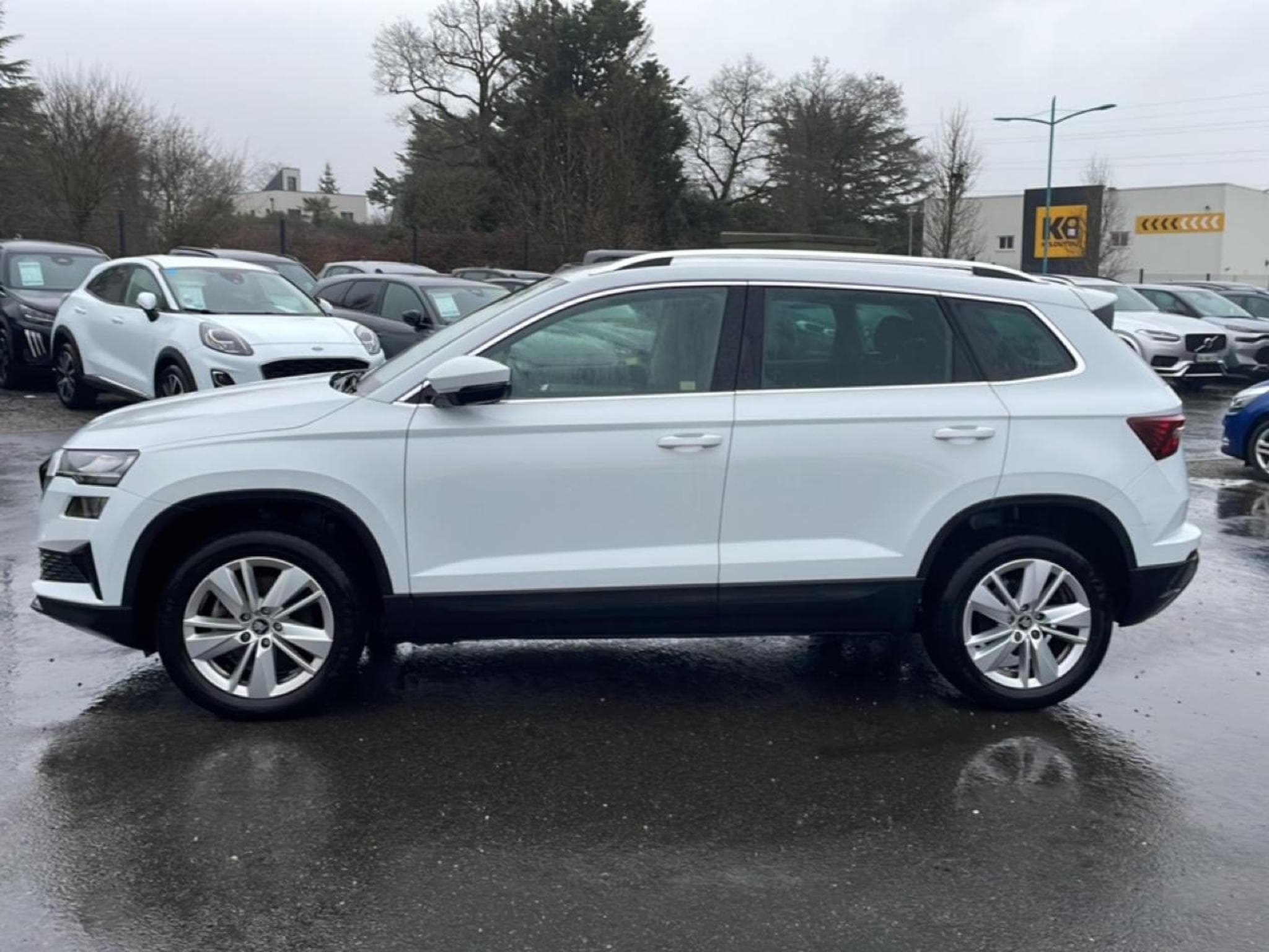 Skoda KAROQ 1.5 TSI 150 SELECTION DSG7 (2025) - Photo 8