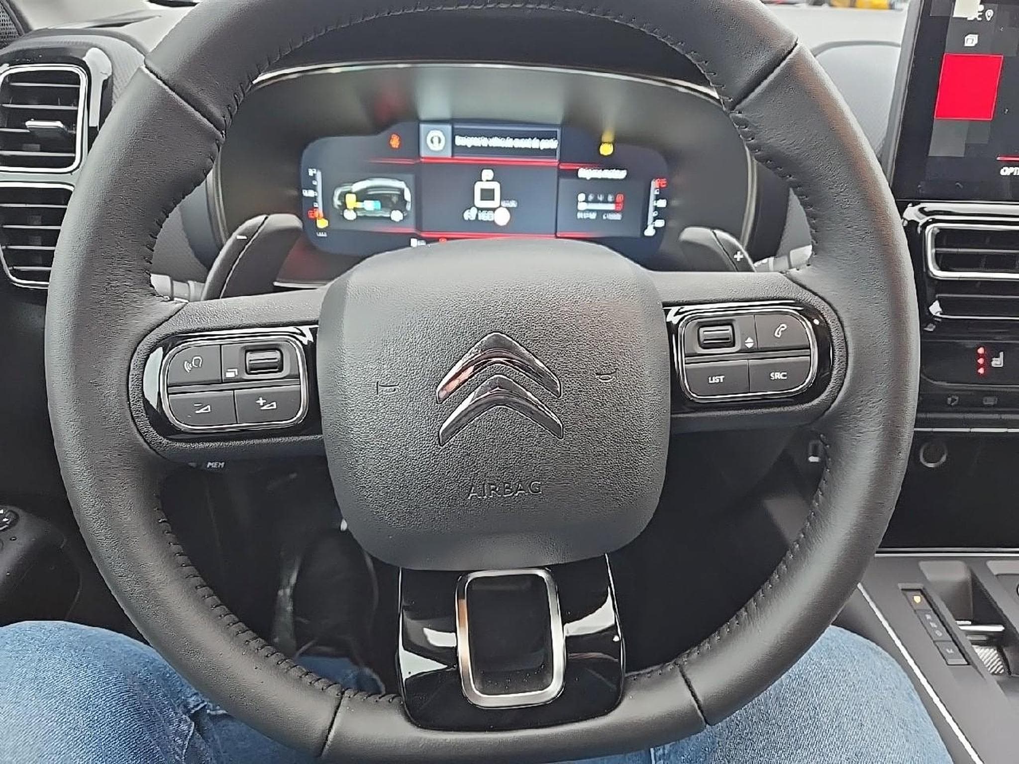 Citroen C5 AIRCROSS 1.2 HYBRIDE 145 PLUS E-DCS6 (2024) - Photo 15