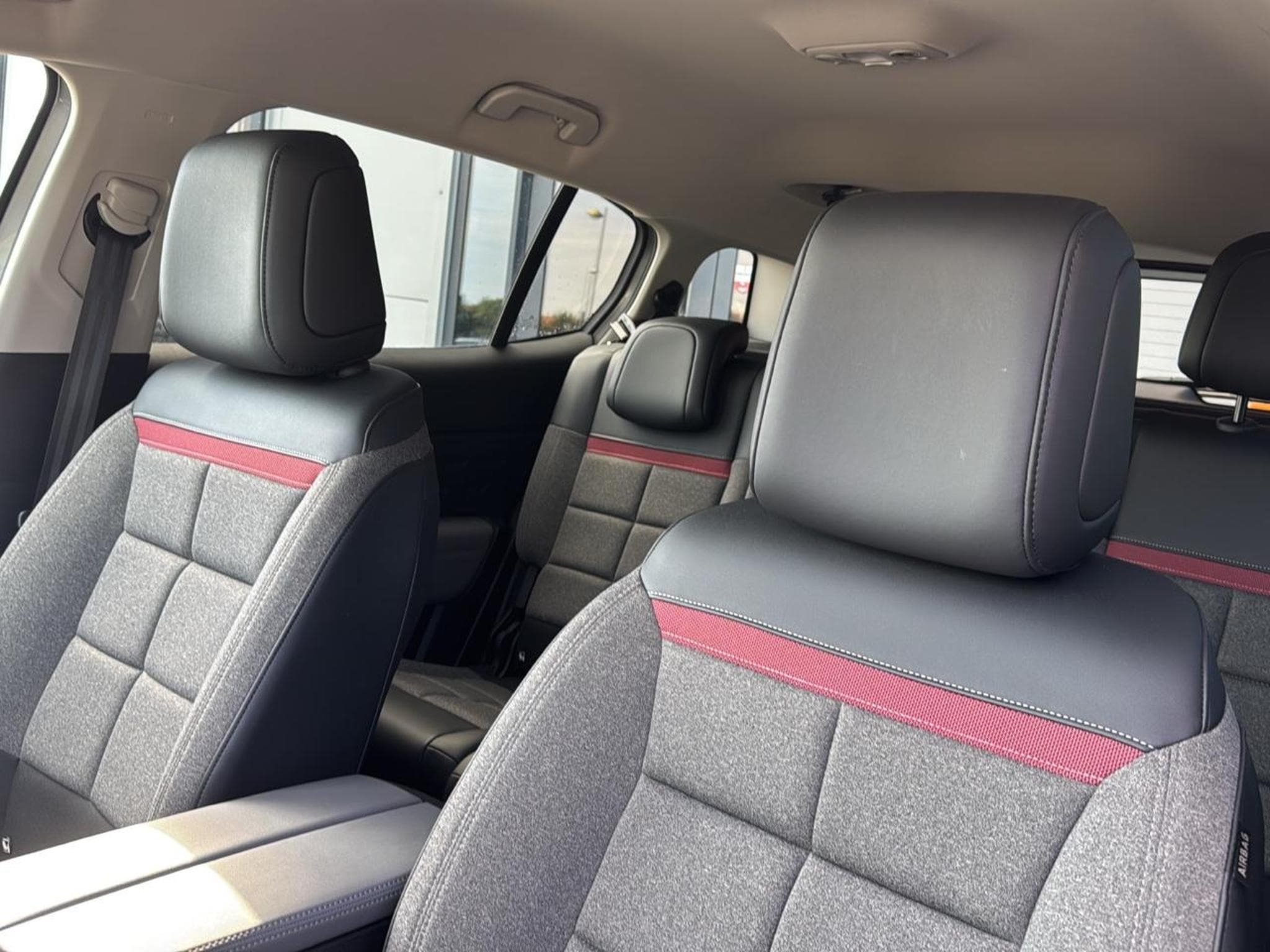 Citroen C5 AIRCROSS PURETECH 130 FEEL PACK (2021) - Photo 12