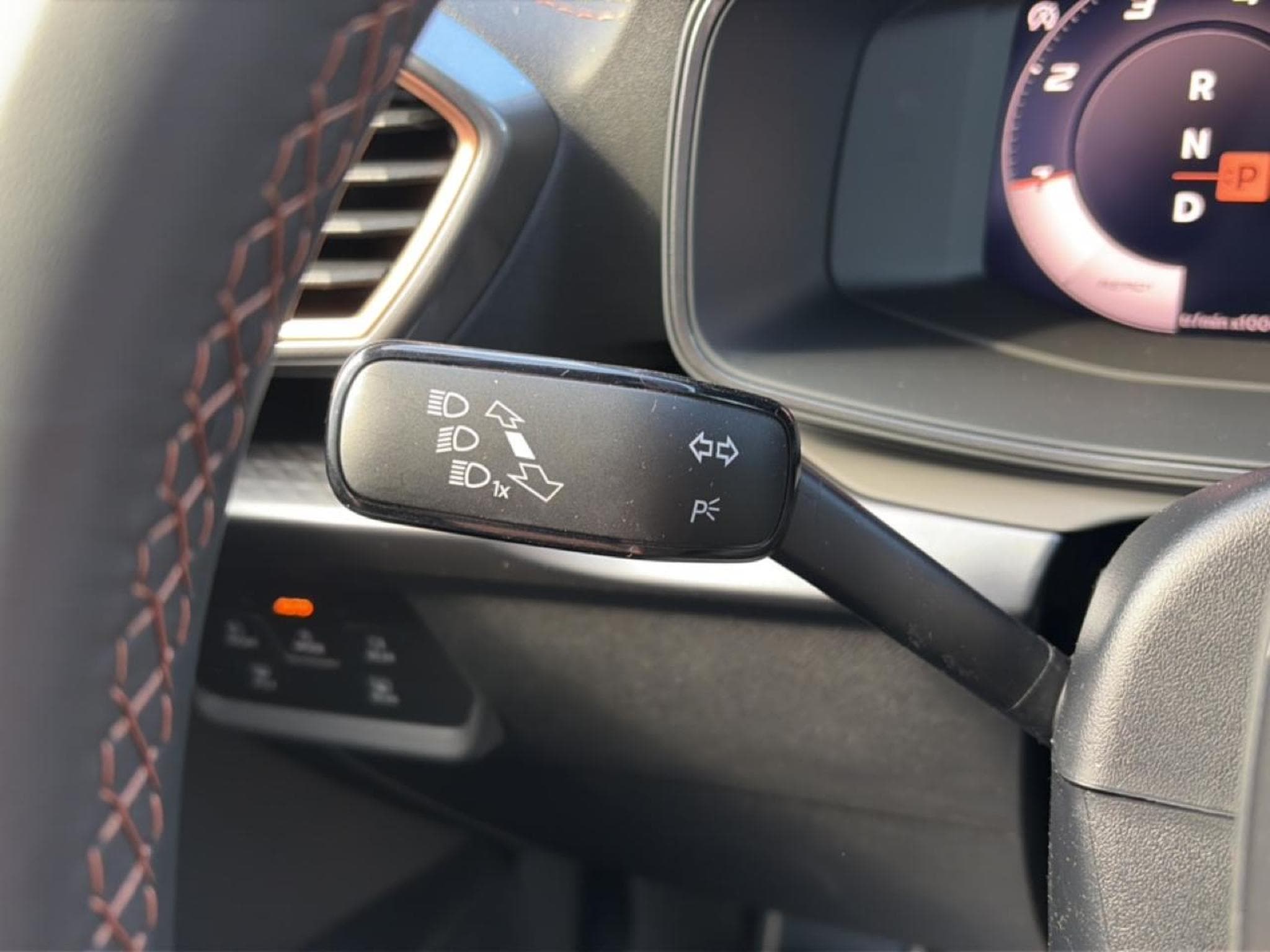 Cupra FORMENTOR 2.0 TDI 150 V DSG7 (2026) - Photo 20