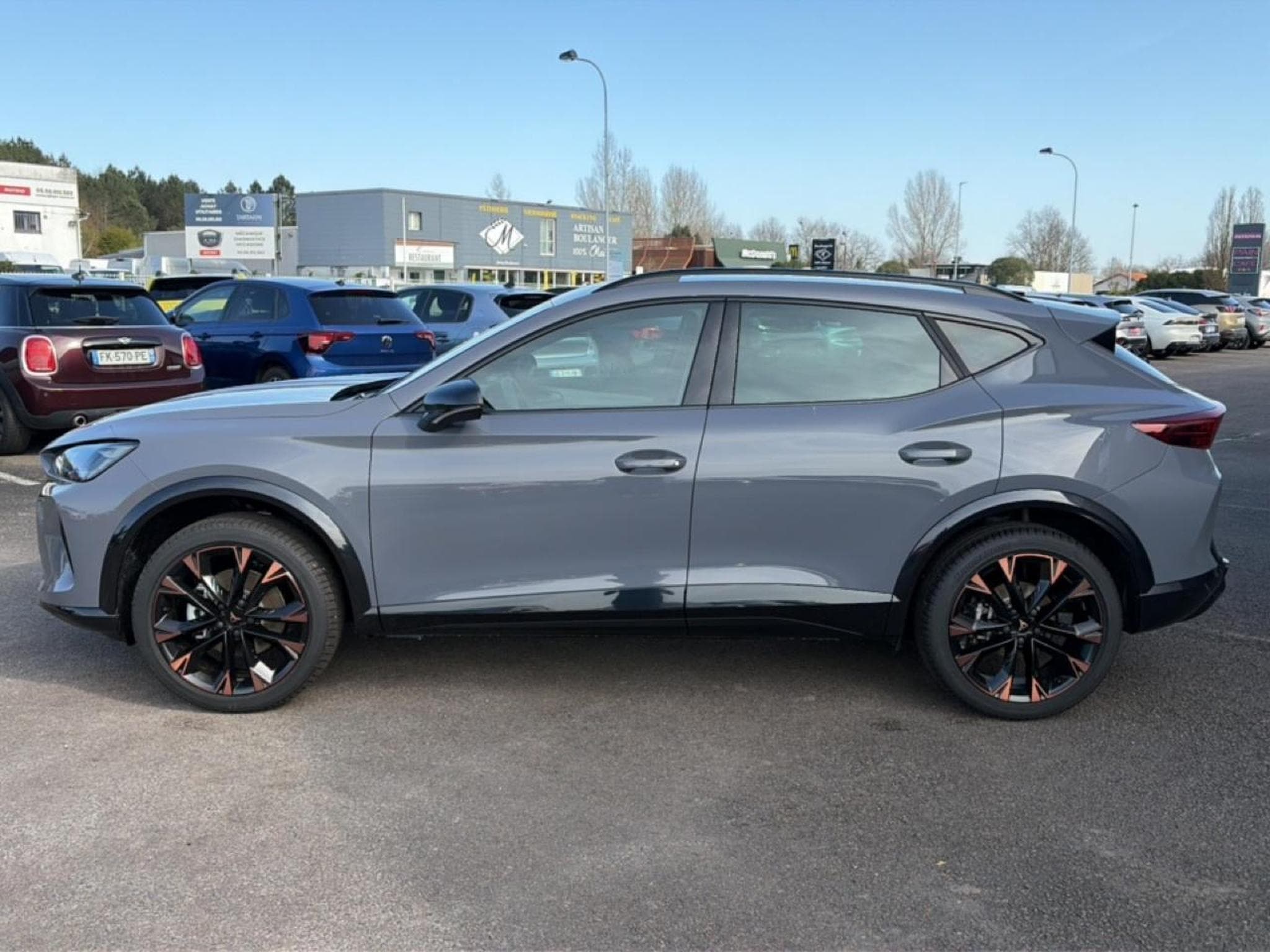 Cupra FORMENTOR 2.0 TDI 150 V DSG7 (2026) - Photo 8