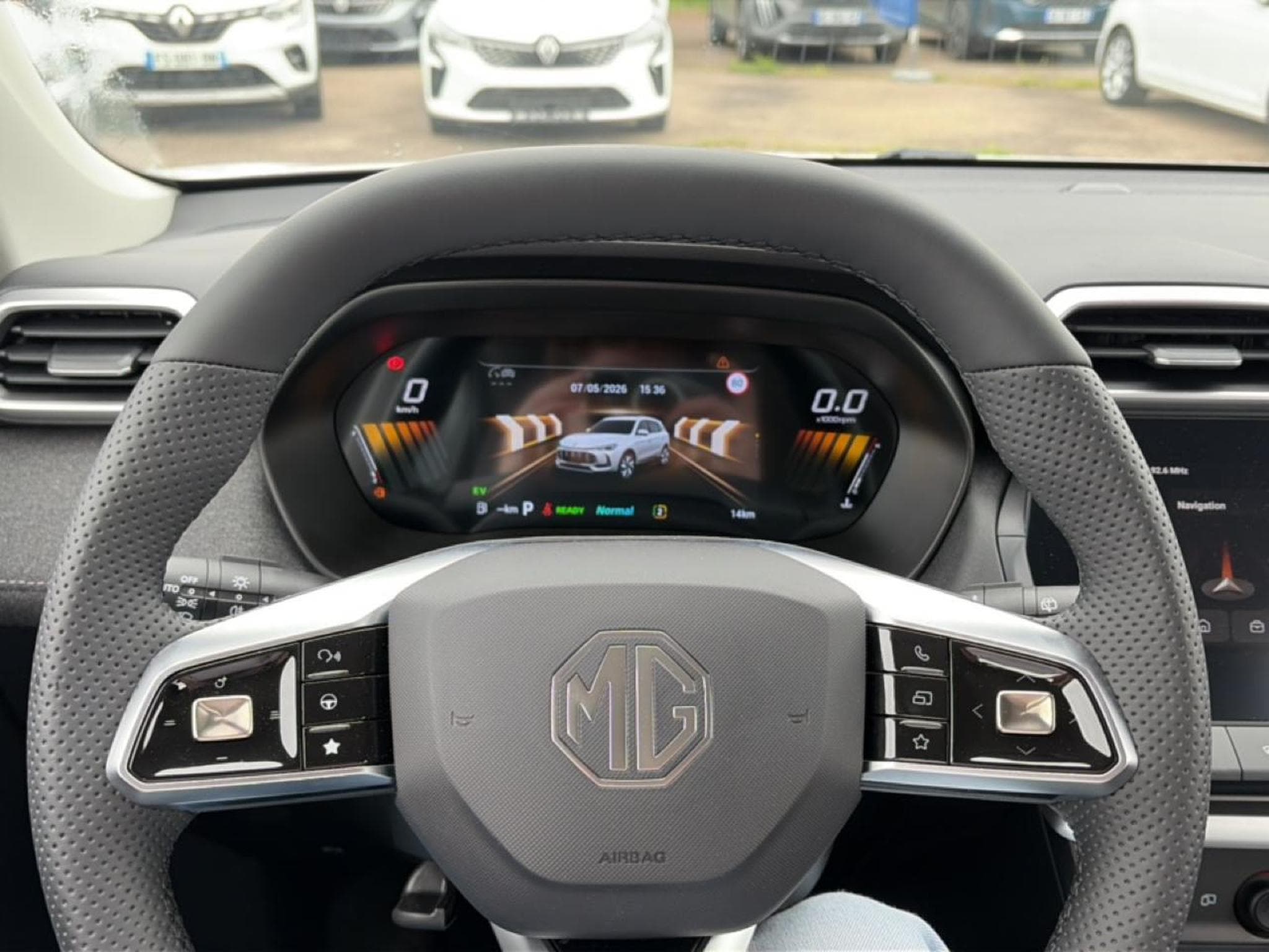 Mg Motor ZS HYBRID+ 197 STANDARD (2026) - Photo 13