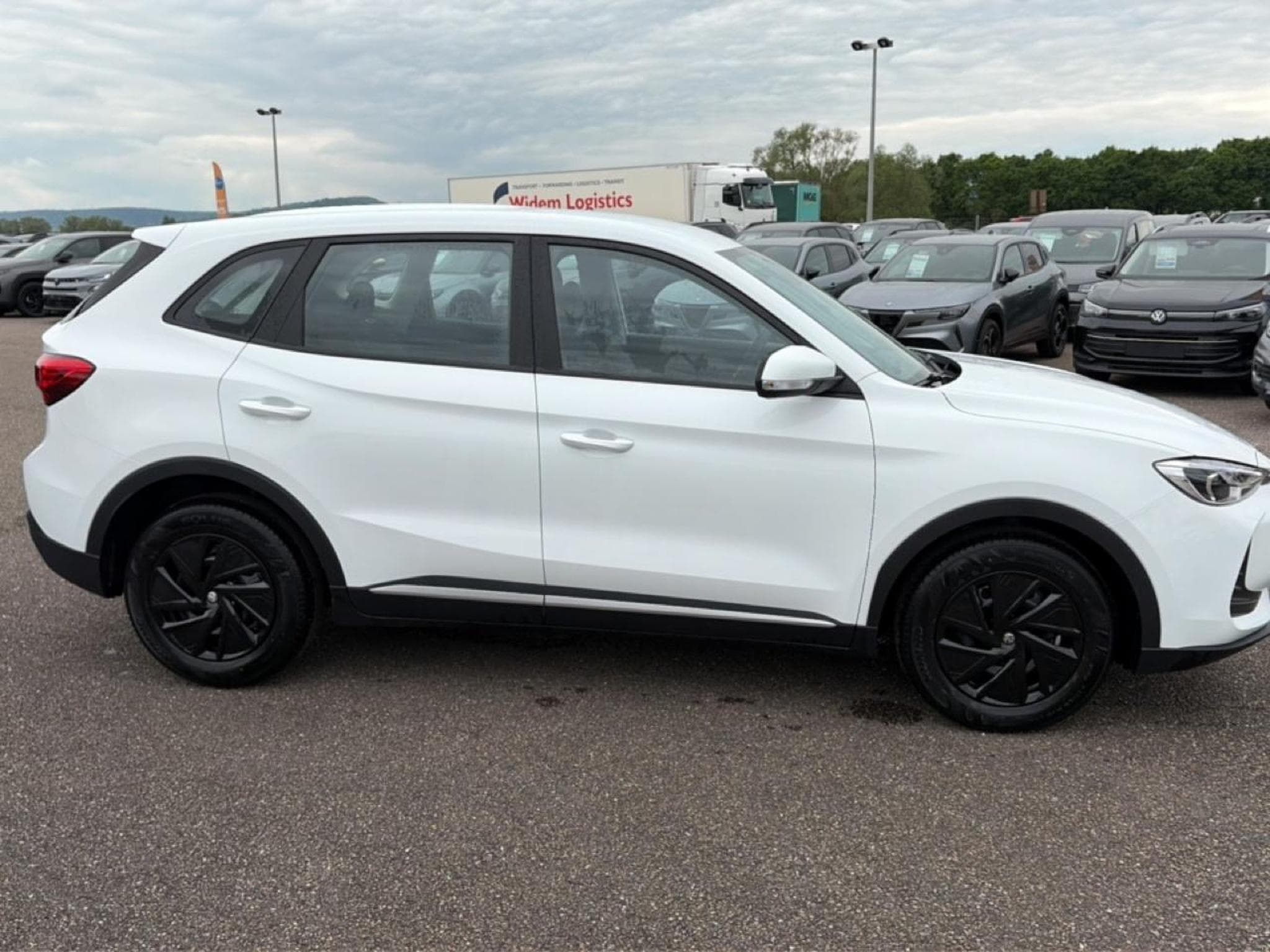 Mg Motor ZS HYBRID+ 197 STANDARD (2026) - Photo 4