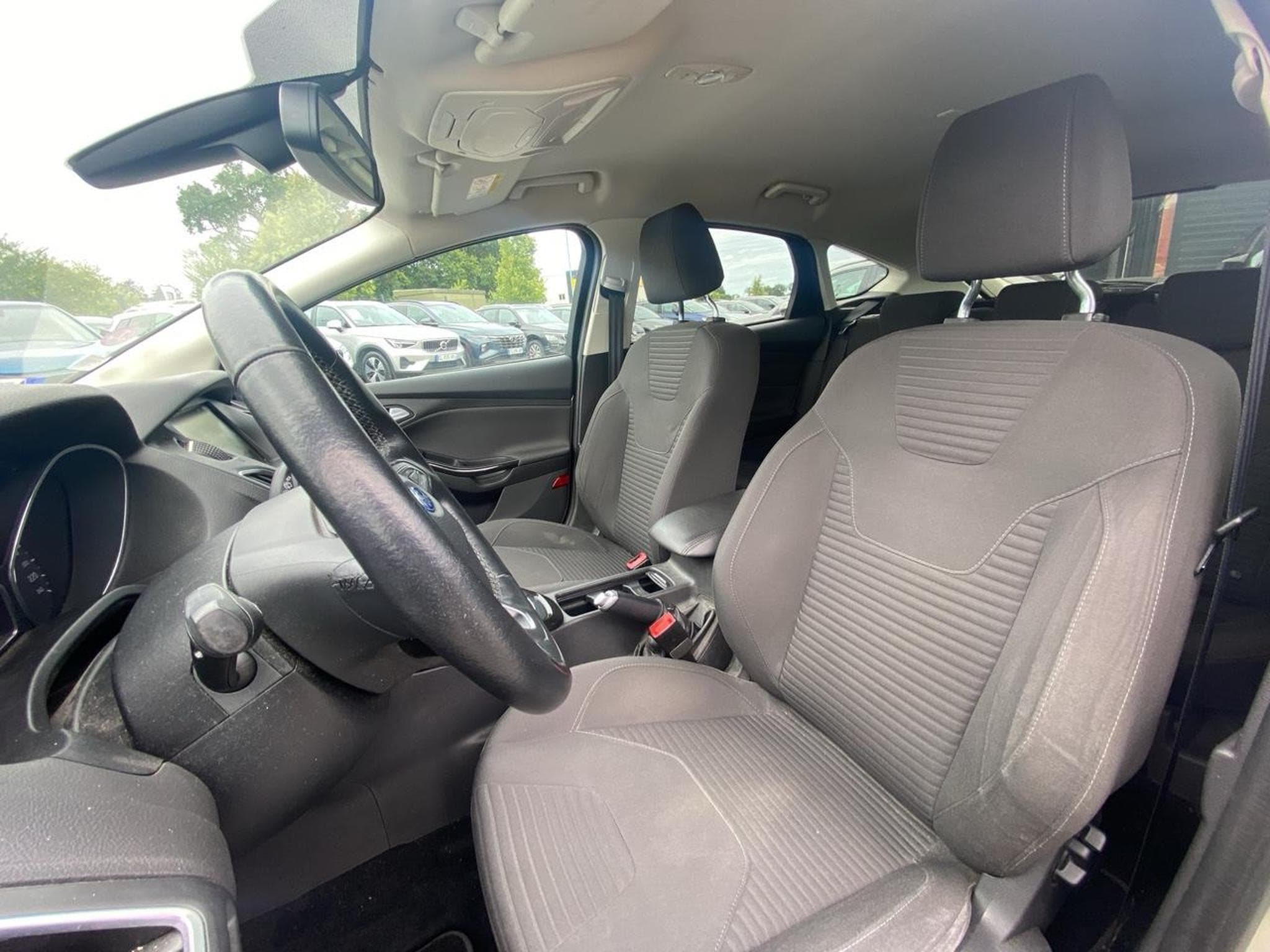 Ford Focus 1.5 ECOBOOST 182 TITANIUM (2015) - Photo 13