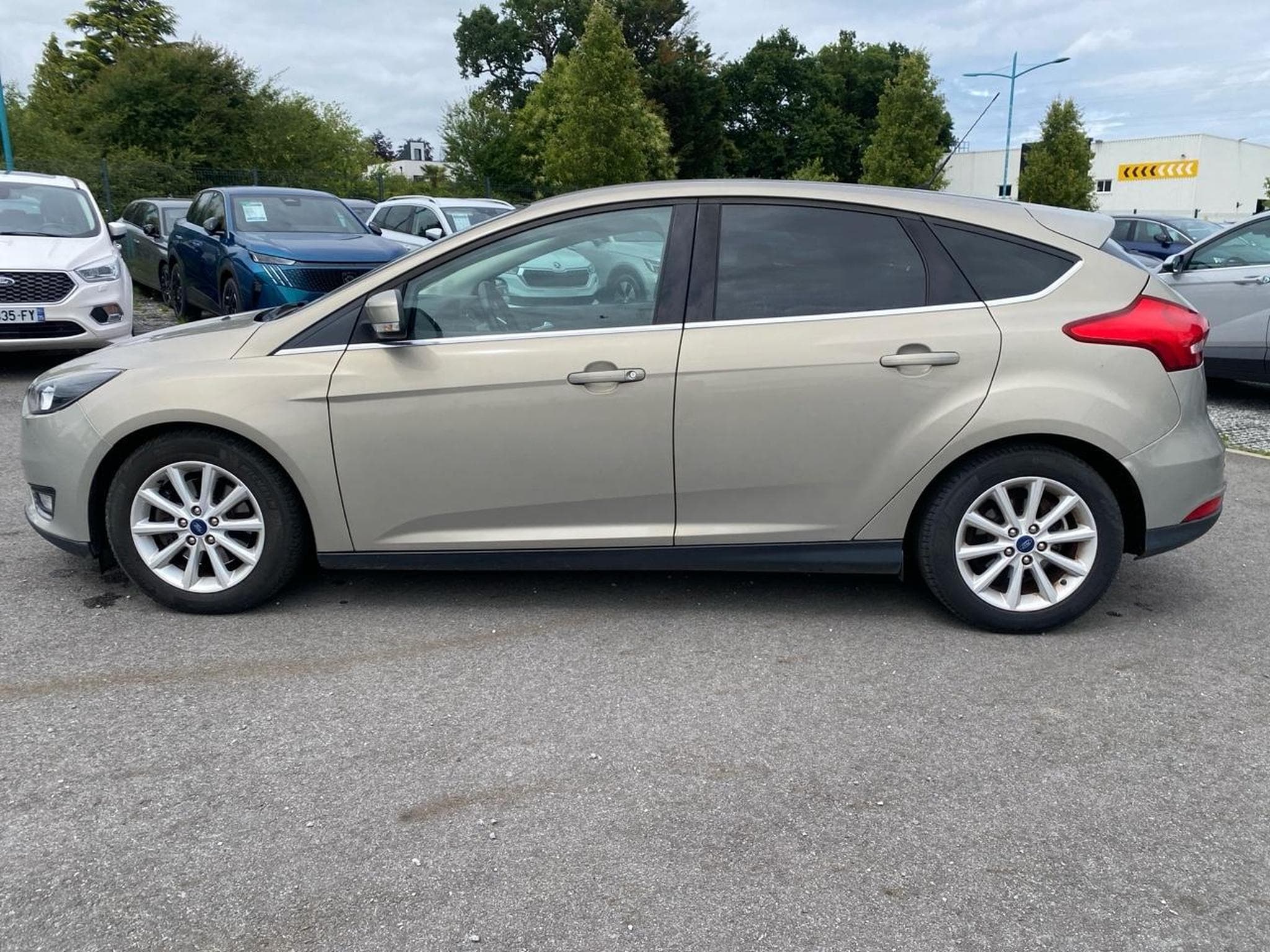 Ford Focus 1.5 ECOBOOST 182 TITANIUM (2015) - Photo 8