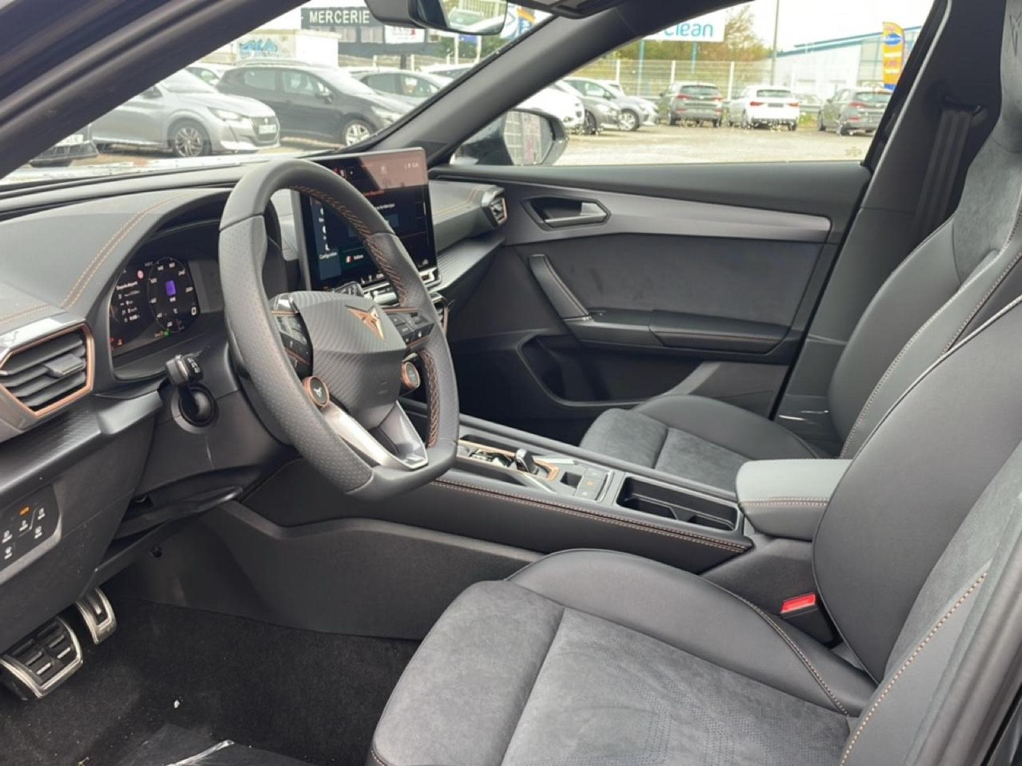 Cupra FORMENTOR 2.0 TDI 150 V DSG7 (2025) - Photo 11