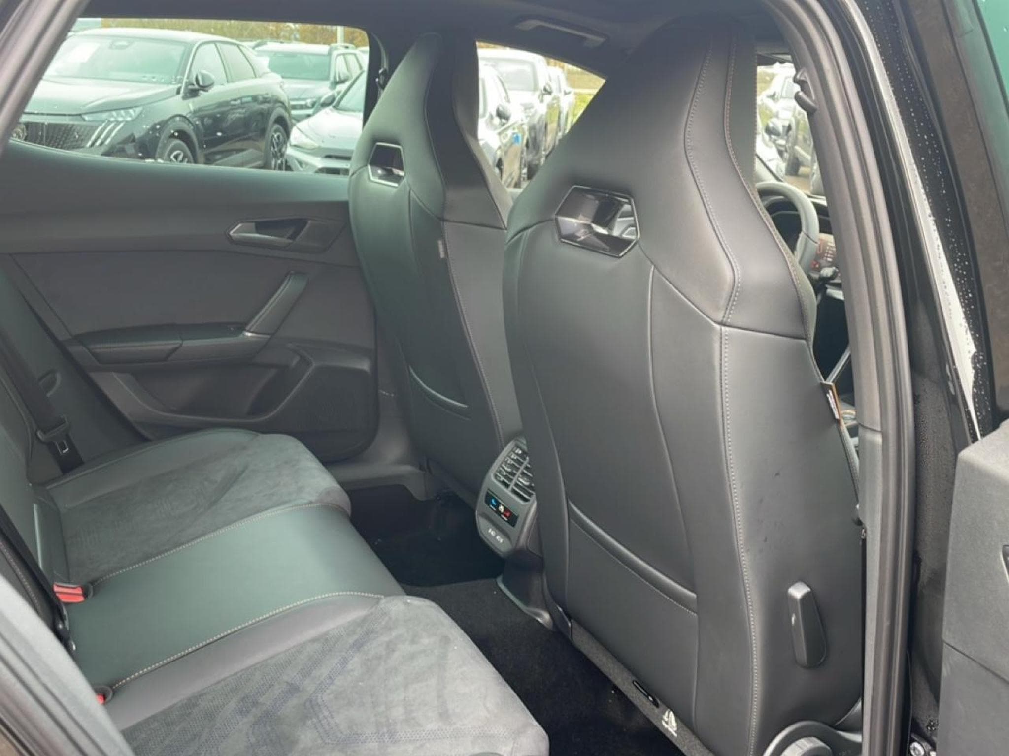 Cupra FORMENTOR 2.0 TDI 150 V DSG7 (2025) - Photo 15