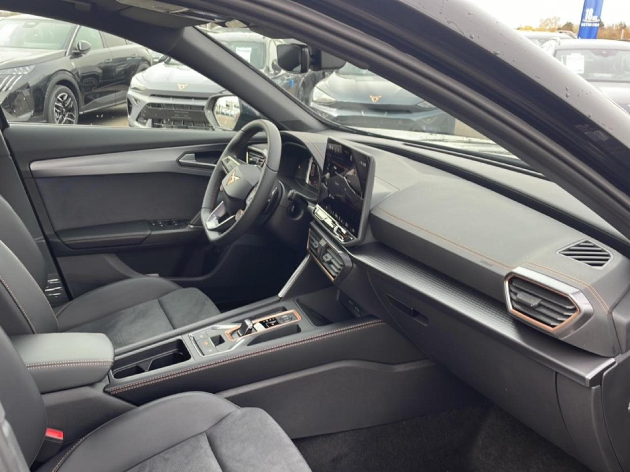 Cupra FORMENTOR 2.0 TDI 150 V DSG7 (2025) - Photo 17