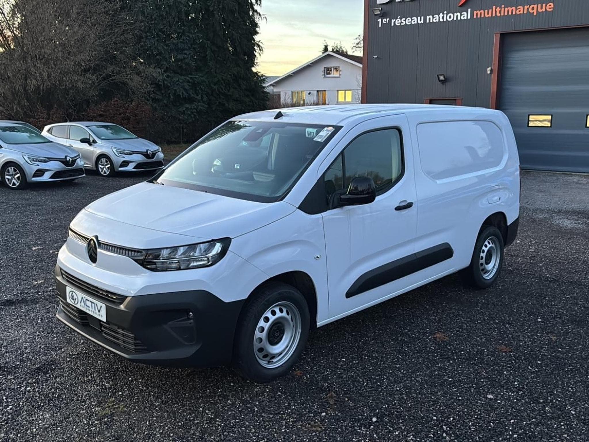 Citroen BERLINGO VAN XL 950KG BLUEHDI 130 EAT8 (2025) - Foto 1