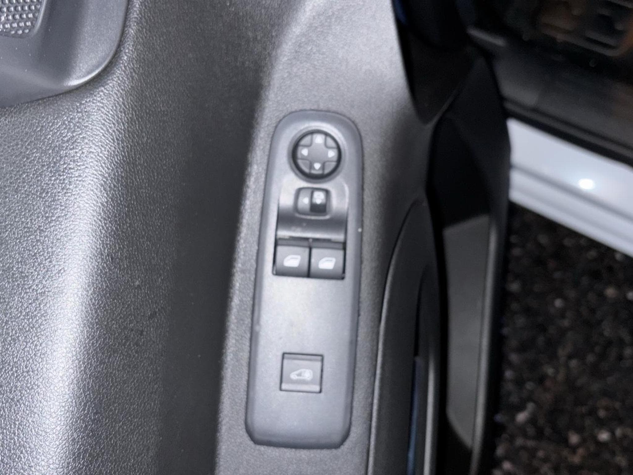 Citroen BERLINGO VAN XL 950KG BLUEHDI 130 EAT8 (2025) - Foto 13