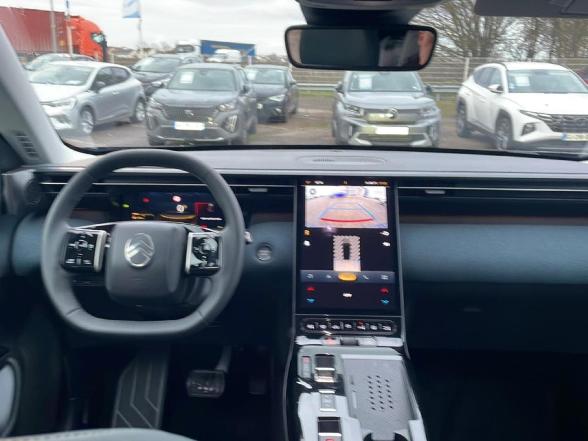 Citroen C5 AIRCROSS 1.2 HYBRIDE 145 PLUS BOITE AUTOMATIQUE (2026) - Photo 10