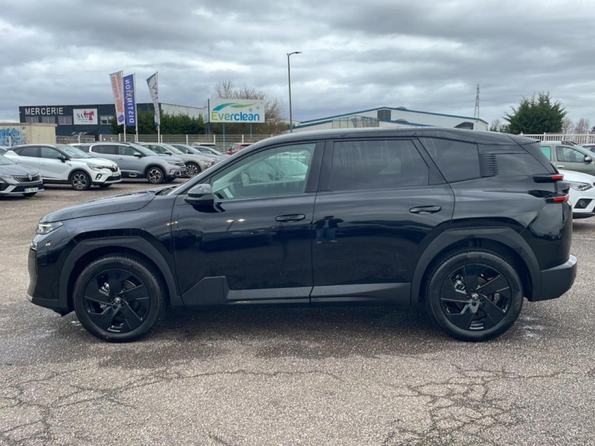 Citroen C5 AIRCROSS 1.2 HYBRIDE 145 PLUS BOITE AUTOMATIQUE (2026) - Photo 8
