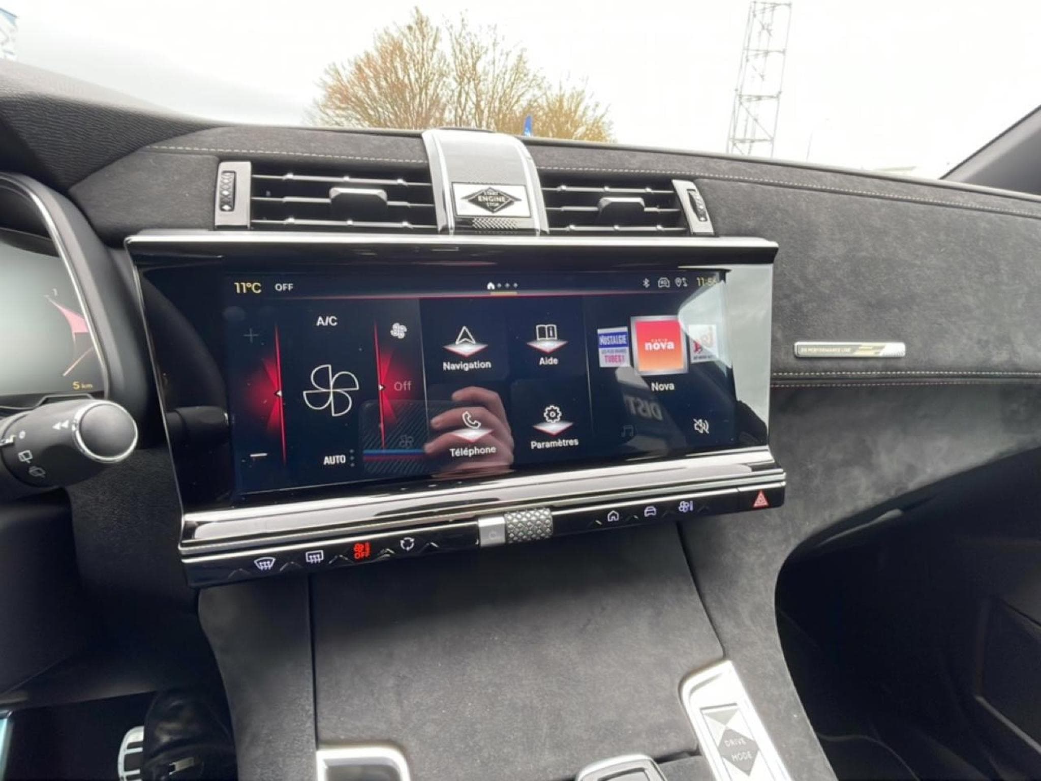 DS Automobiles DS7 1.5 BLUEHDI 130 PERFORMANCE LINE (2026) - Photo 16