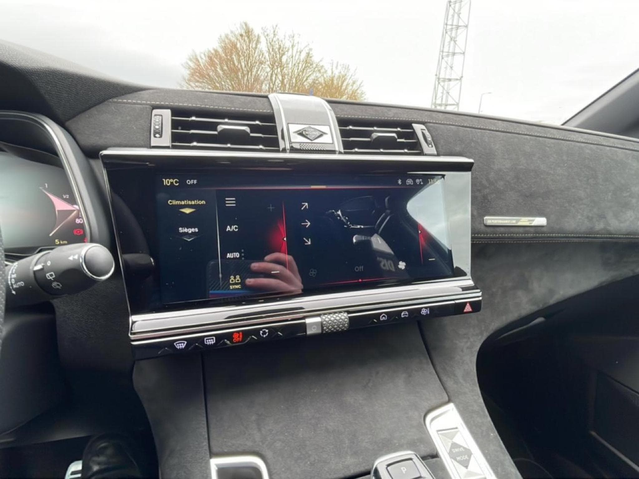 DS Automobiles DS7 1.5 BLUEHDI 130 PERFORMANCE LINE (2026) - Photo 19