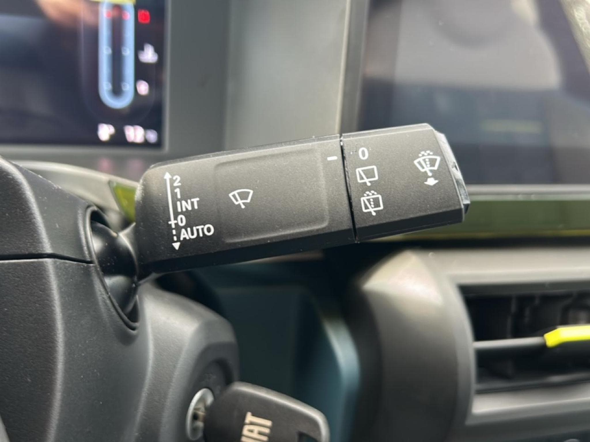 Fiat GRANDE PANDA 1.2 HYBRID 100 LA PRIMA EDCT6 (2025) - Photo 15