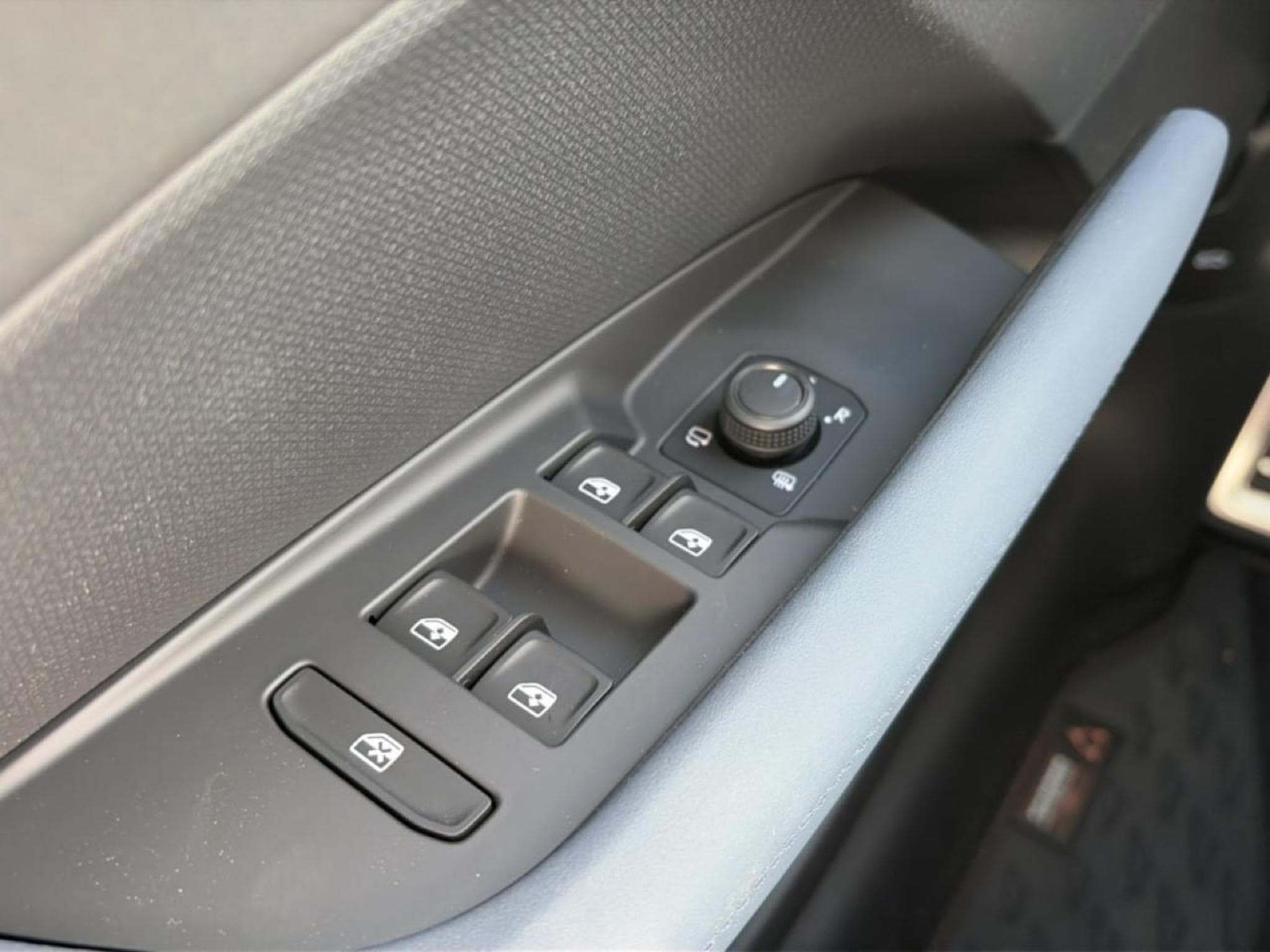 Cupra TERRAMAR 1.5 ETSI HYBRID 150 V DSG7 (2026) - Foto 12