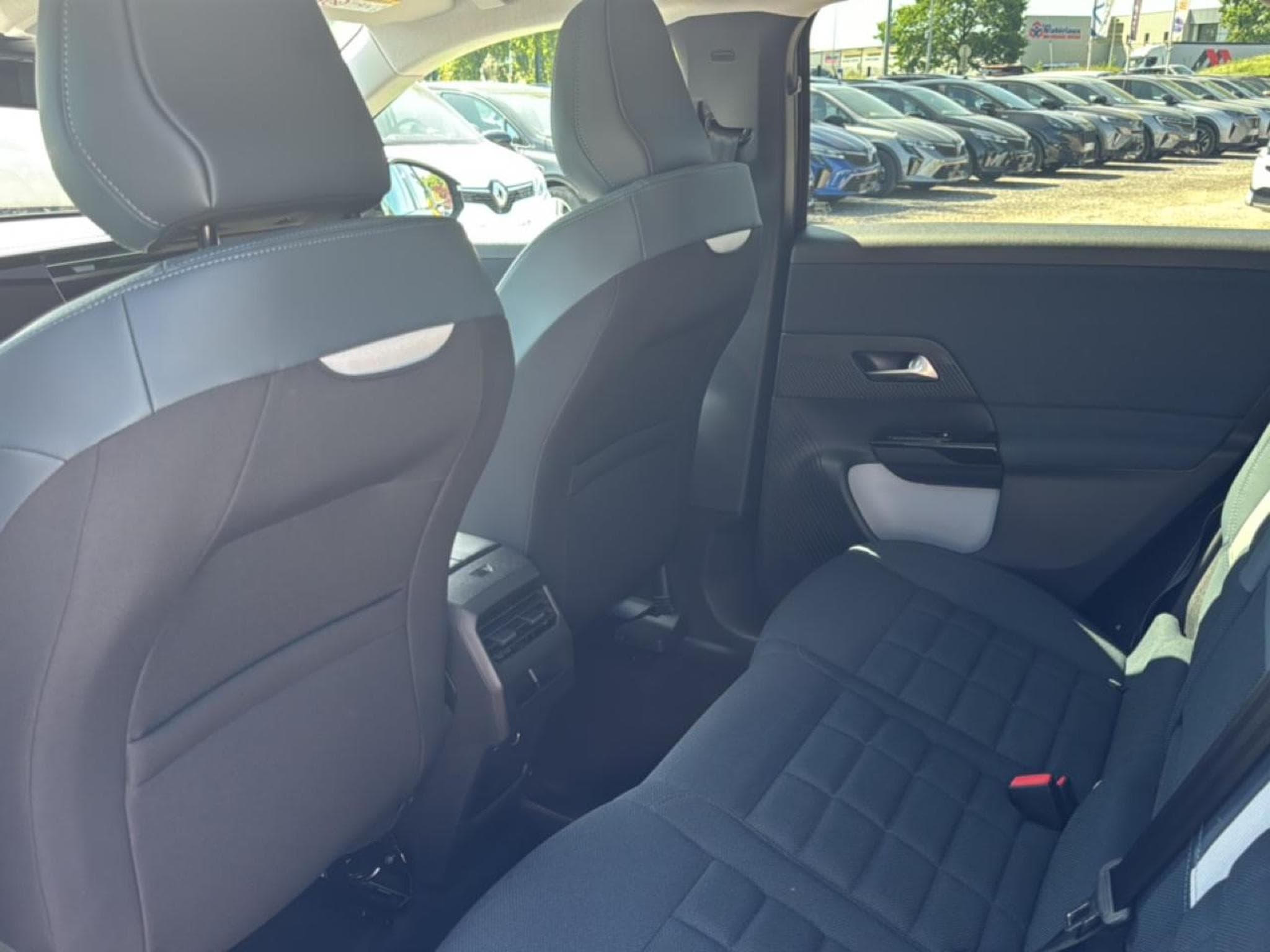 Citroen C5 AIRCROSS 1.2 HYBRIDE 145 PLUS BOITE AUTOMATIQUE (2026) - Foto 14