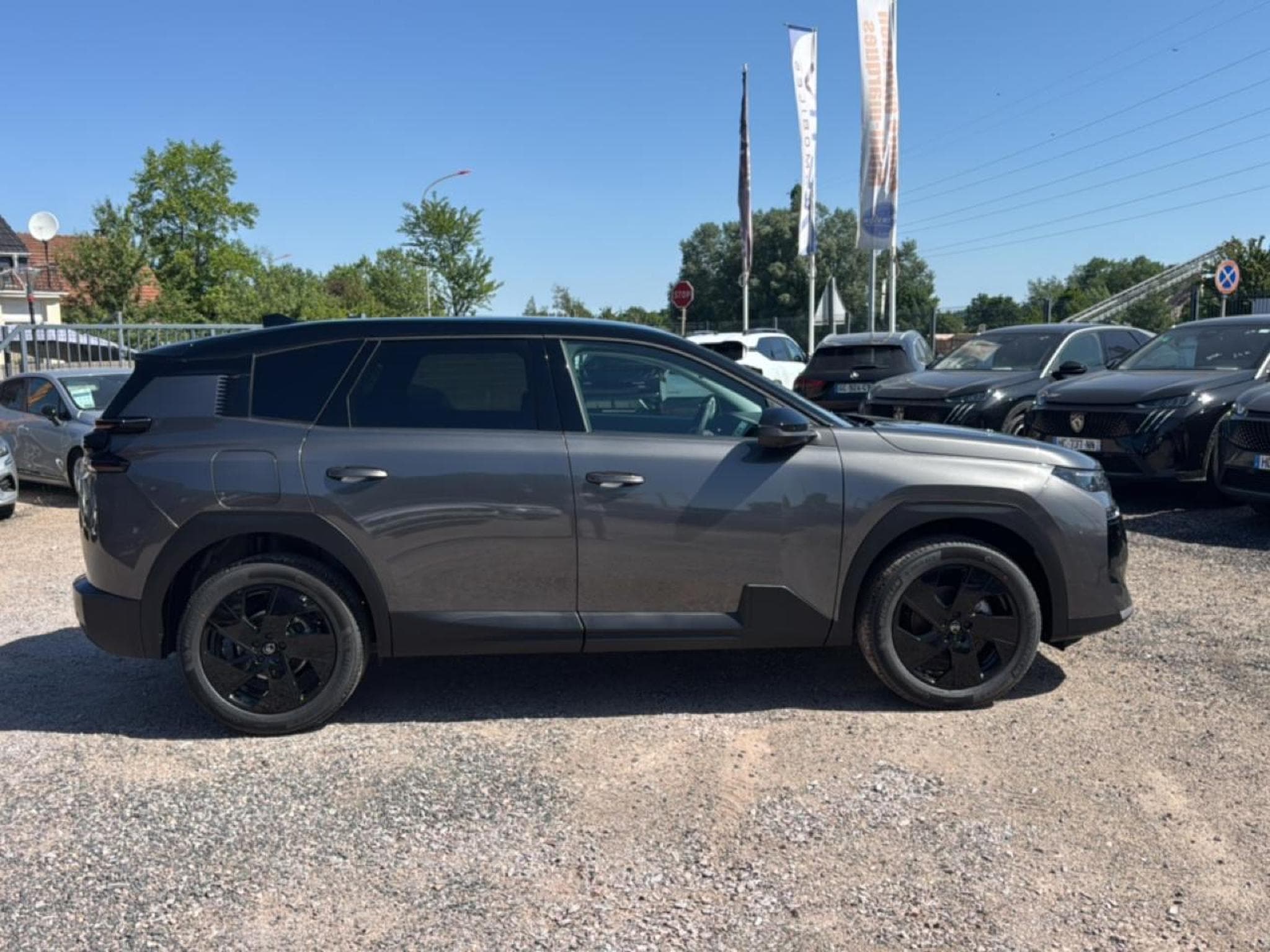 Citroen C5 AIRCROSS 1.2 HYBRIDE 145 PLUS BOITE AUTOMATIQUE (2026) - Foto 4