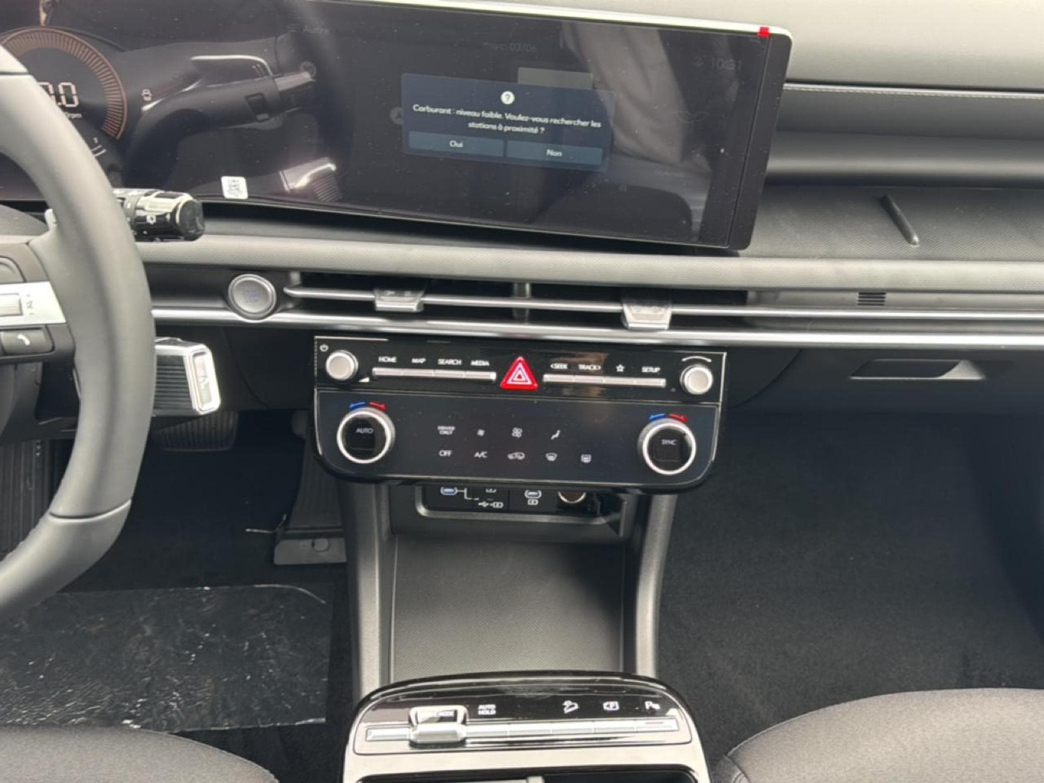 Hyundai TUCSON 1.6 T-GDI 239 HYBRID INTUITIVE (2026) - Foto 13