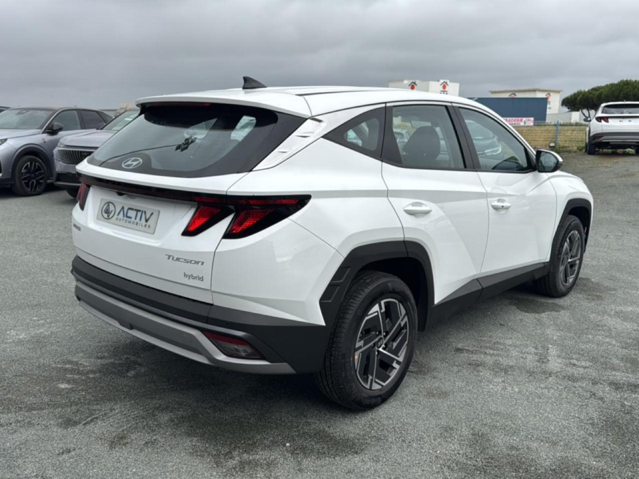Hyundai TUCSON 1.6 T-GDI 239 HYBRID INTUITIVE (2026) - Foto 5