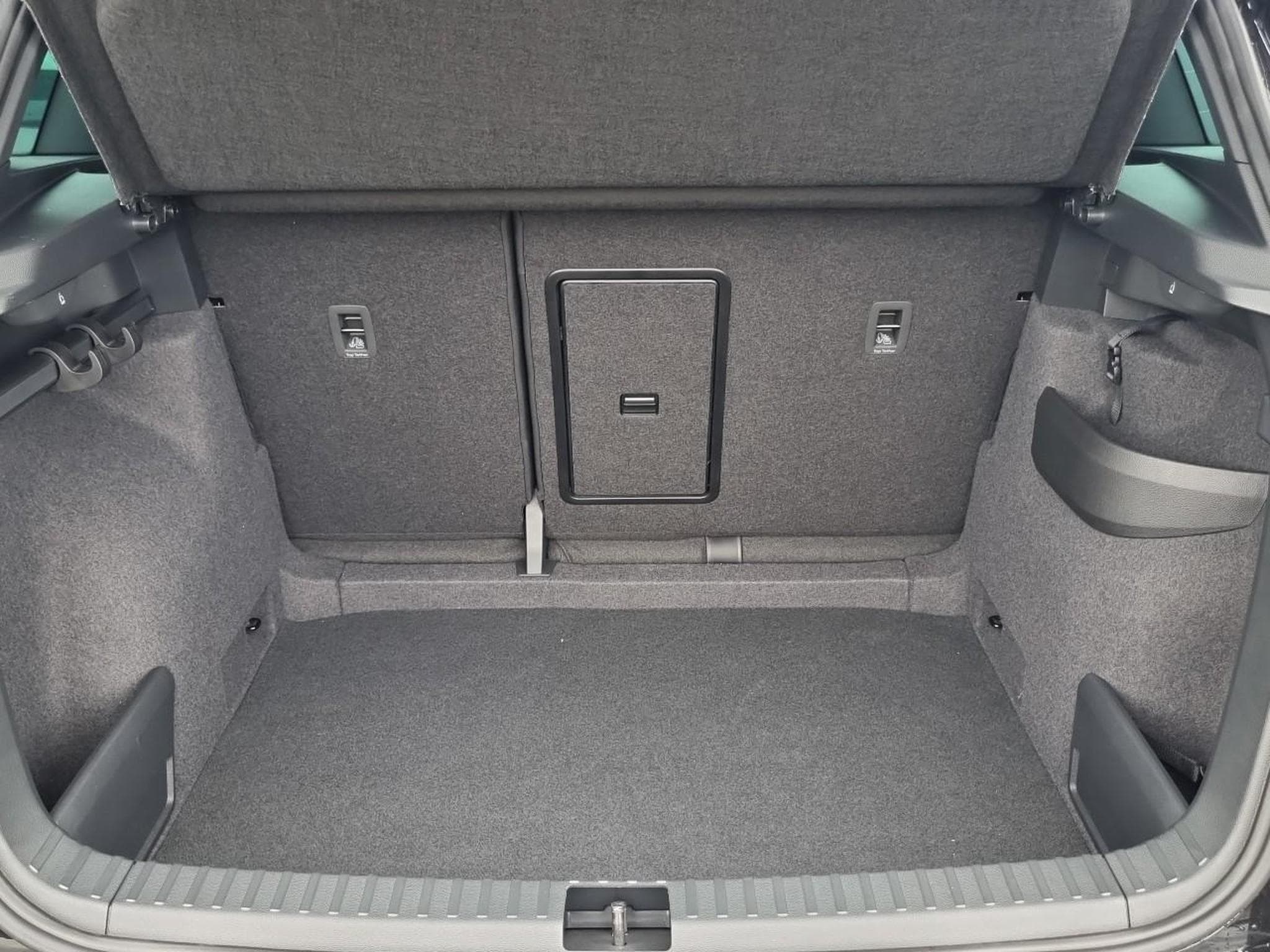 Skoda KAROQ 1.5 TSI 150 SPORTLINE DSG7 (2025) - Foto 15