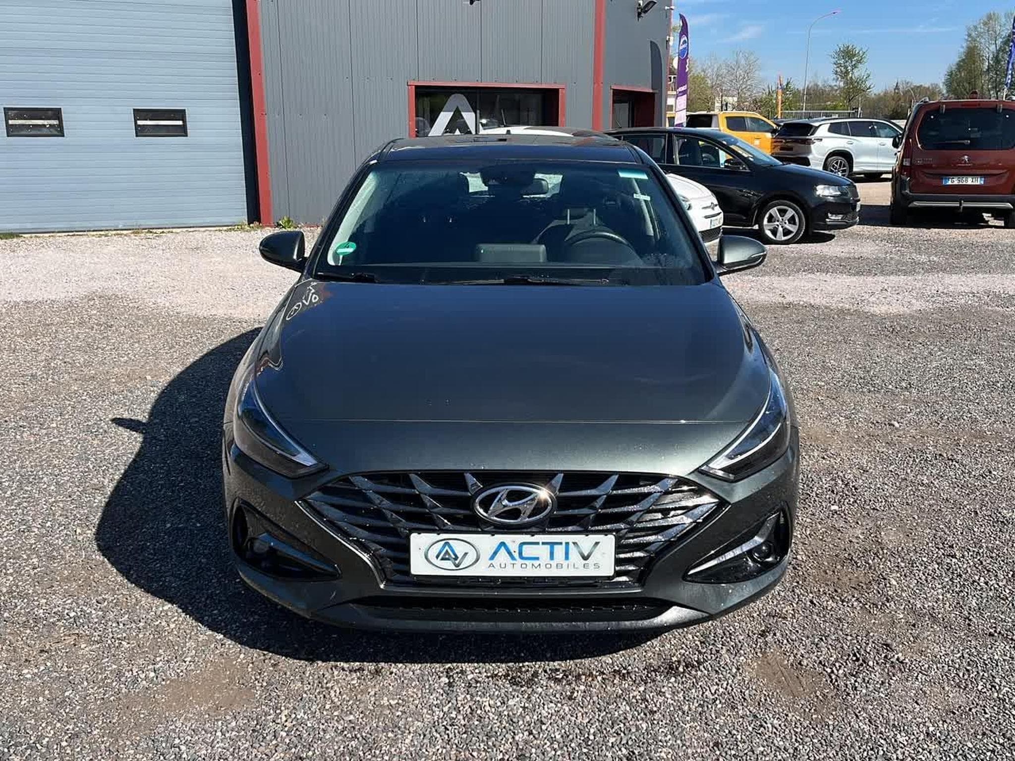 Hyundai I30 1.0 T-GDI 120 HYBRID CREATIVE DCT-7 (2024) - Foto 2