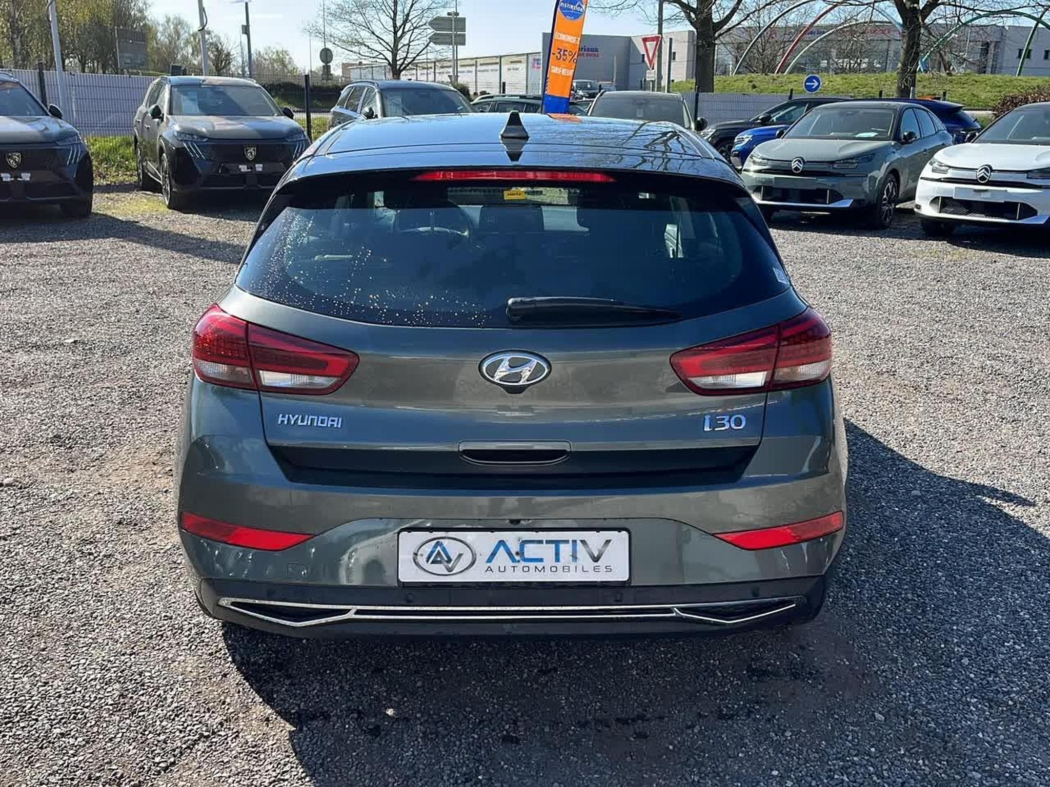 Hyundai I30 1.0 T-GDI 120 HYBRID CREATIVE DCT-7 (2024) - Foto 6