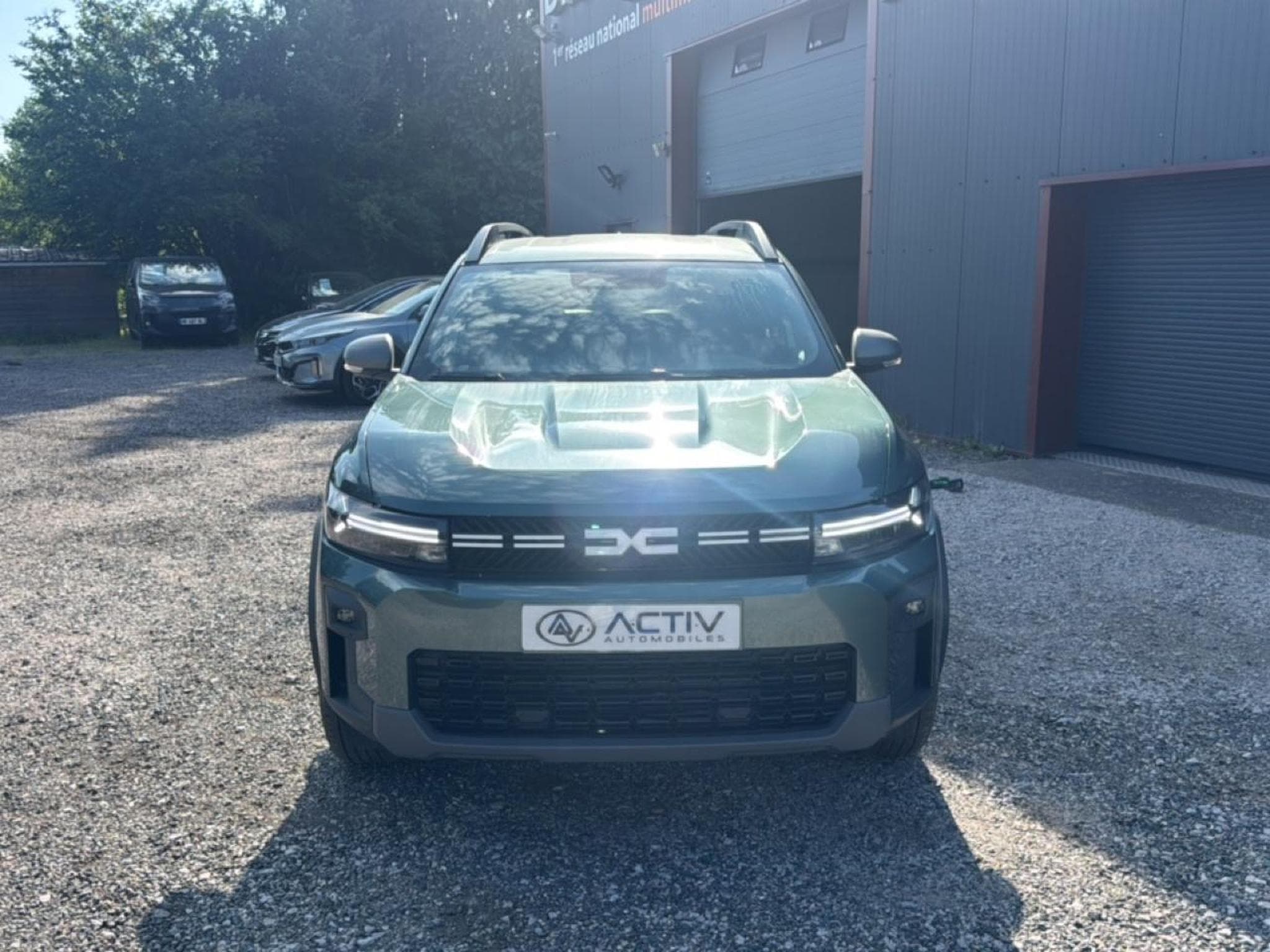 Dacia BIGSTER 1.2 MILD HYBRID 140 JOURNEY (2026) - Foto 2