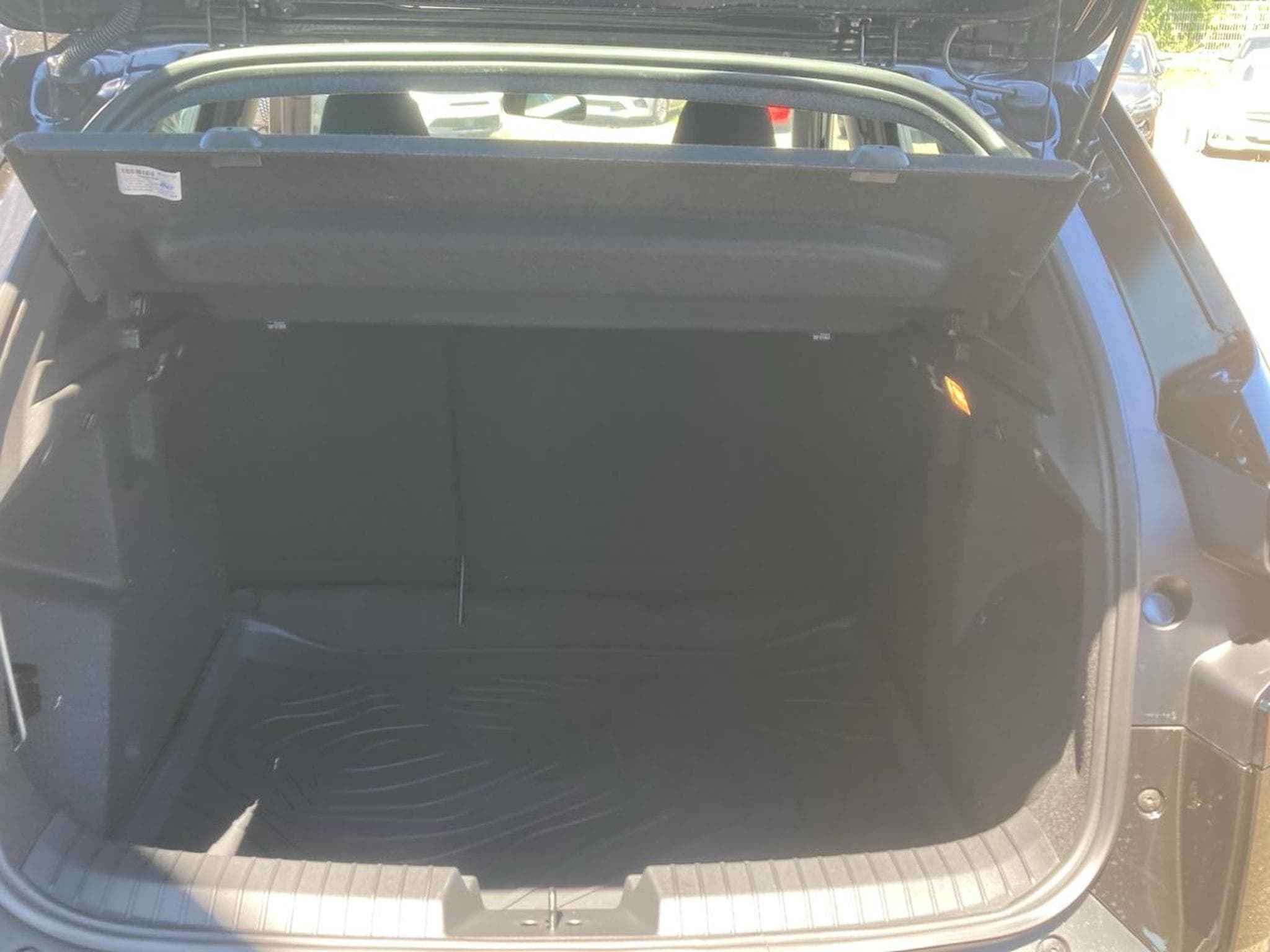 Dacia DUSTER 1.2 TCE 130 EXPRESSION 4X2 (2025) - Foto 17