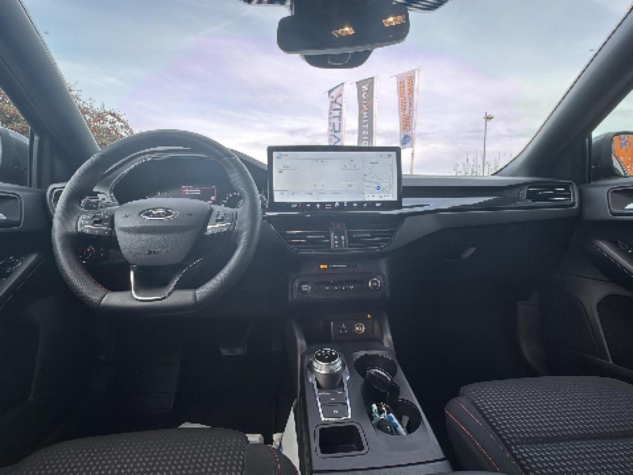 Ford Focus 1.5 ECOBLUE 115 ST-LINE BVA8 (2024) - Photo 10