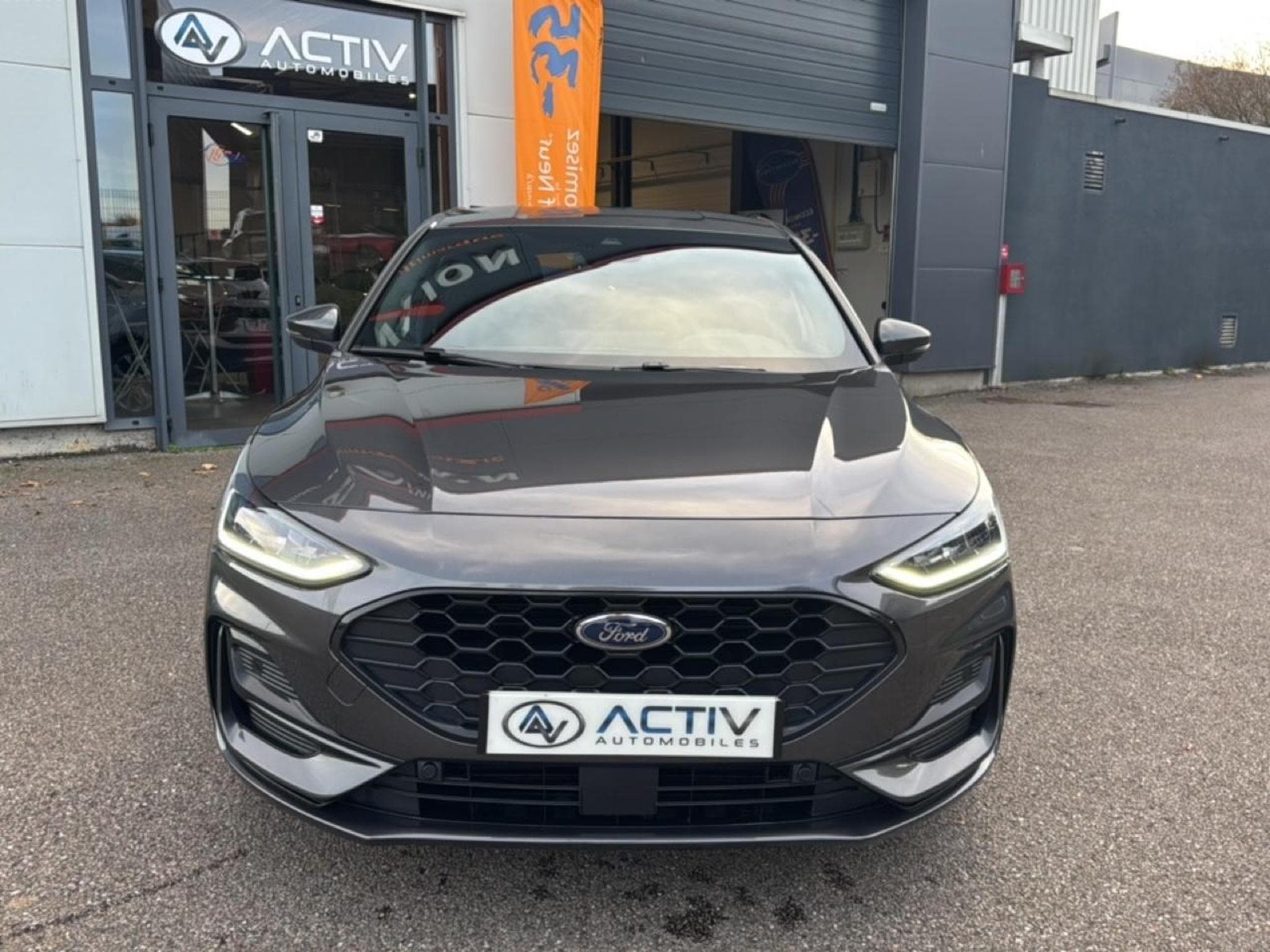 Ford Focus 1.5 ECOBLUE 115 ST-LINE BVA8 (2024) - Photo 2