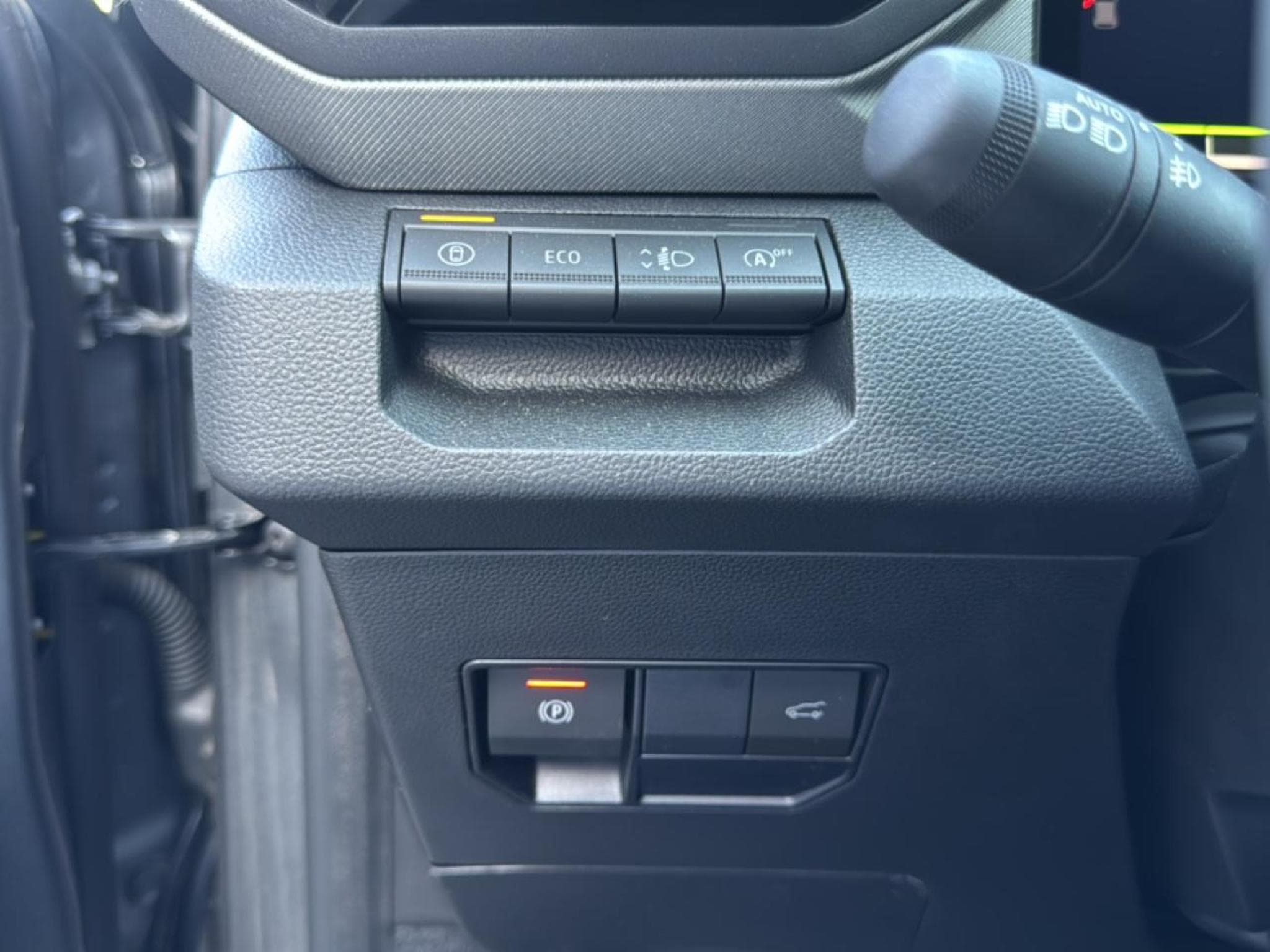 Dacia BIGSTER 1.2 MILD HYBRID 140 JOURNEY (2026) - Foto 19