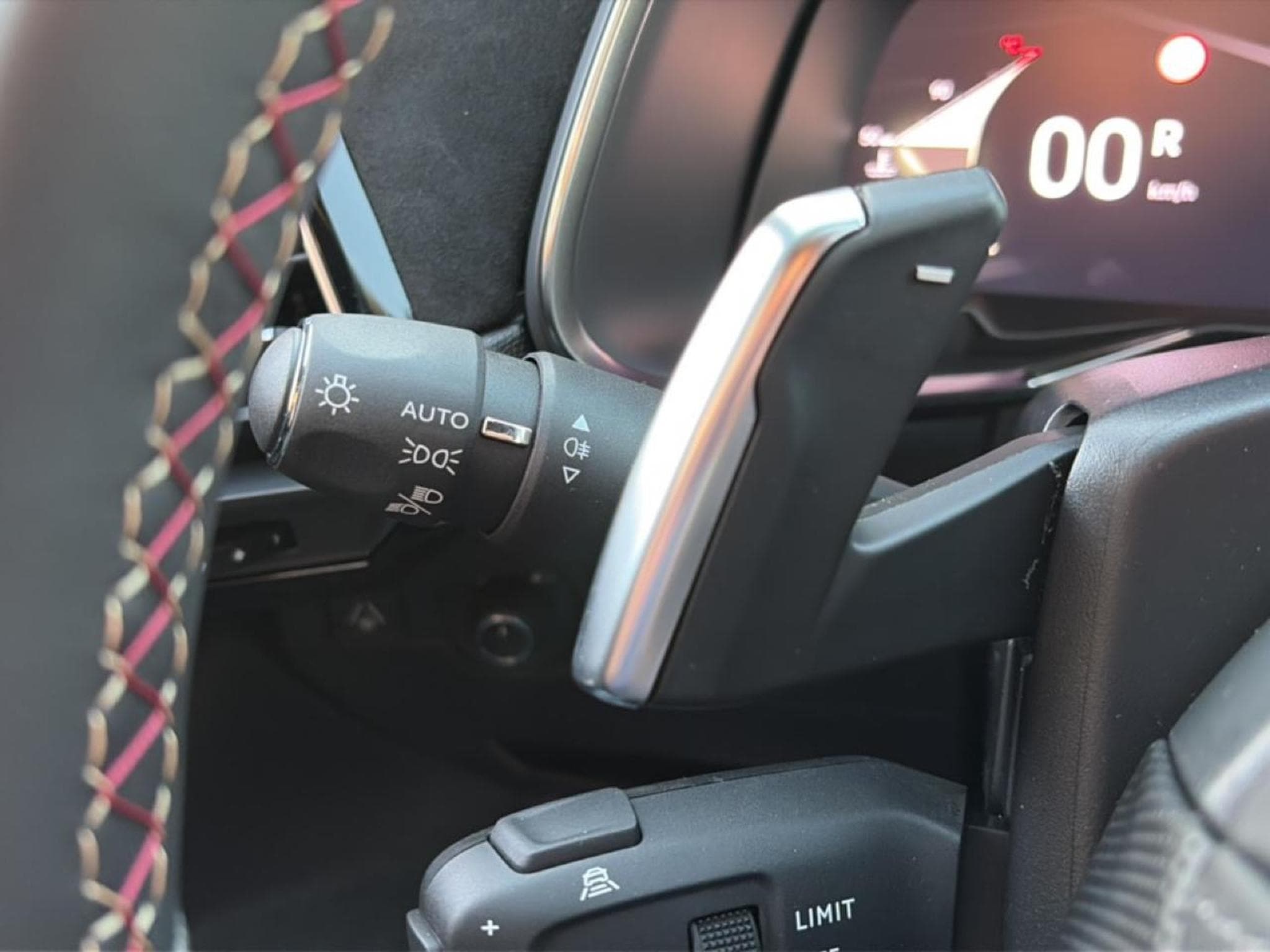 DS Automobiles DS7 1.5 BLUEHDI 130 PERFORMANCE LINE (2026) - Photo 20