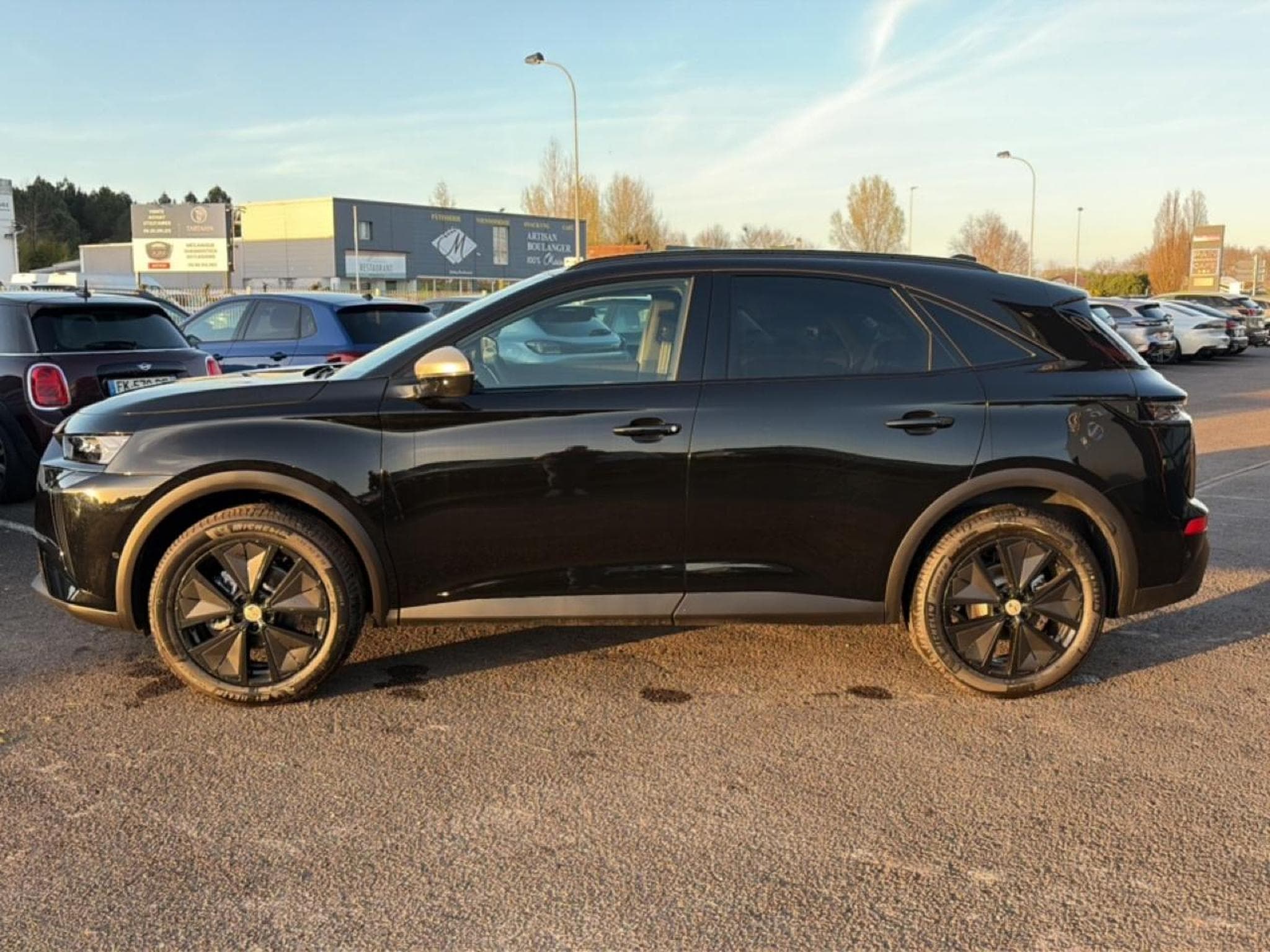 DS Automobiles DS7 1.5 BLUEHDI 130 PERFORMANCE LINE (2026) - Photo 8