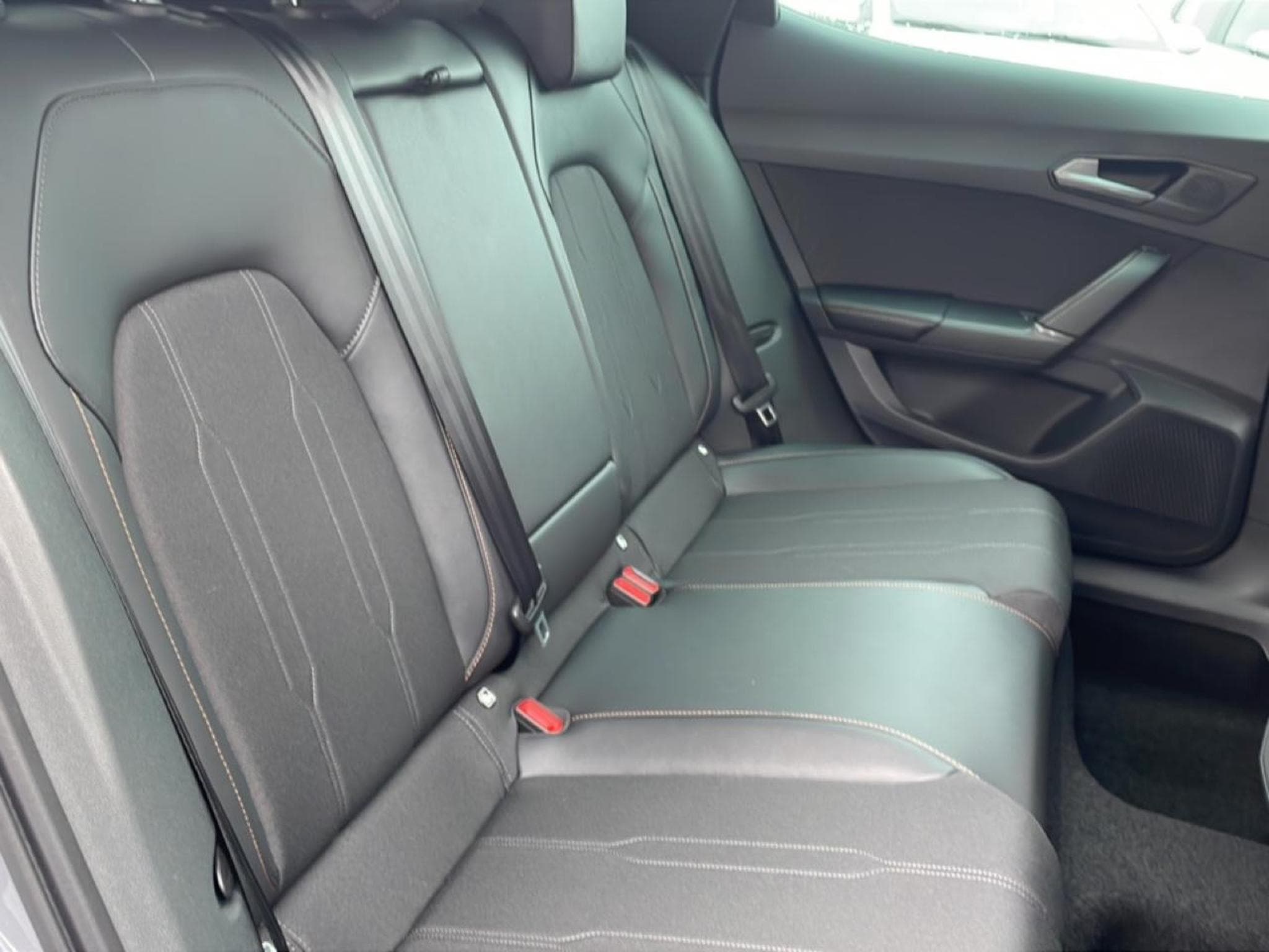 Cupra FORMENTOR 2.0 TDI 150 V DSG7 (2026) - Photo 16
