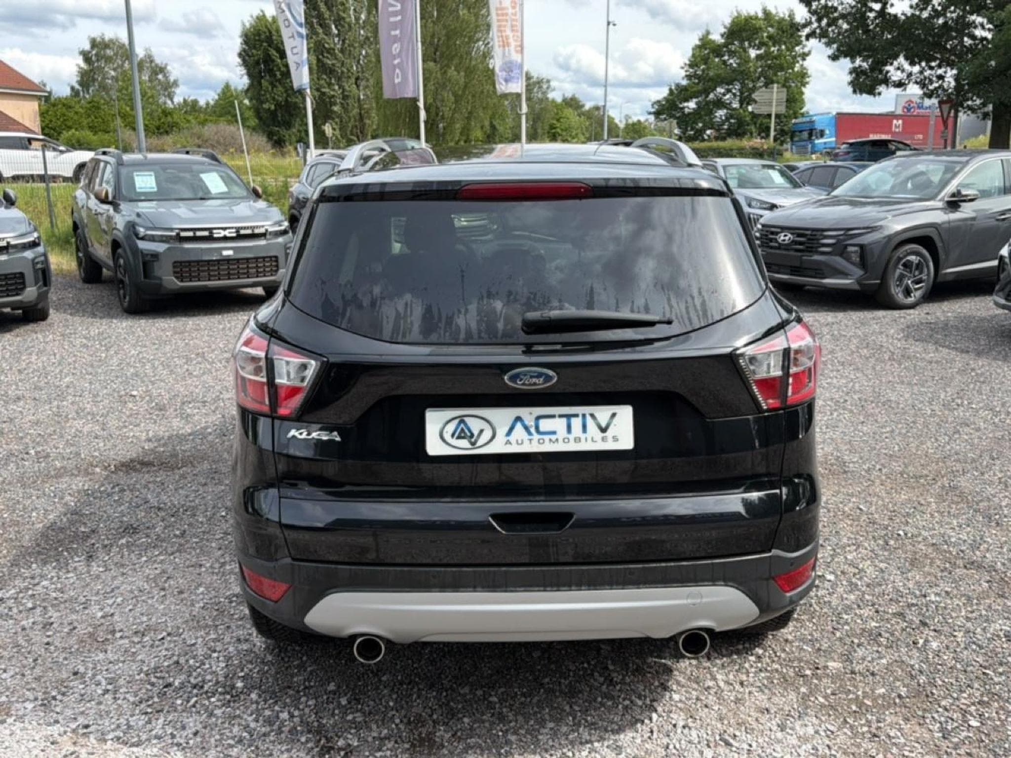 Ford Kuga 1.5 TDCI 120 TITANIUM 4X2 EURO6.2 (2019) - Foto 6